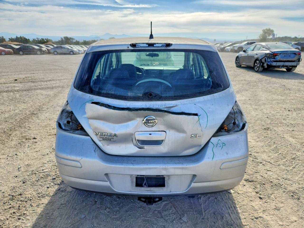 2009 Nissan Versa 1.8 S Silver vin: 3N1BC13E29L370169