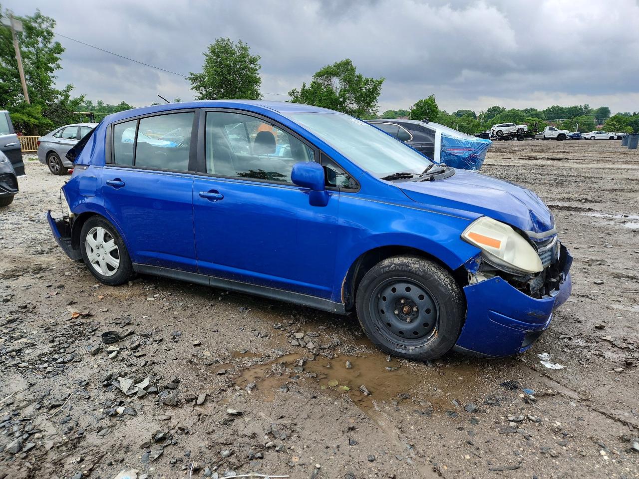 2009 Nissan Versa 1.8 S Blue vin: 3N1BC13E29L465220