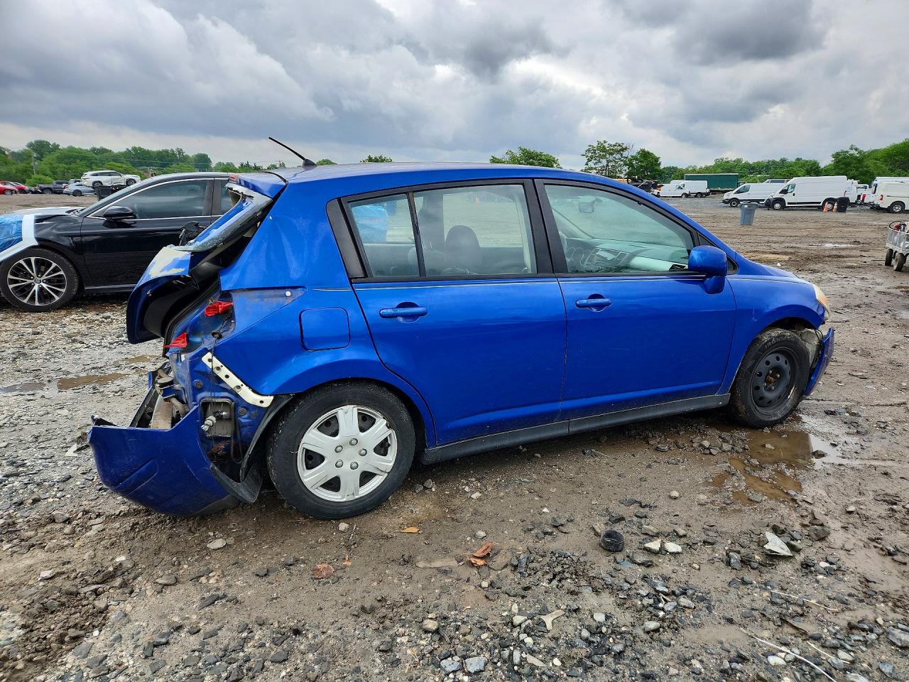 2009 Nissan Versa 1.8 S Blue vin: 3N1BC13E29L465220