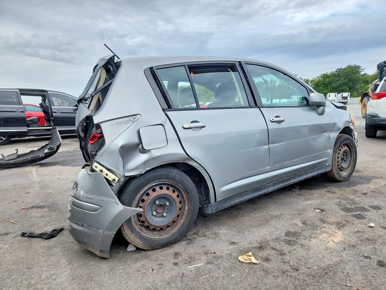 2009 Nissan Versa 1.8 S Серый vin: 3N1BC13E29L485094