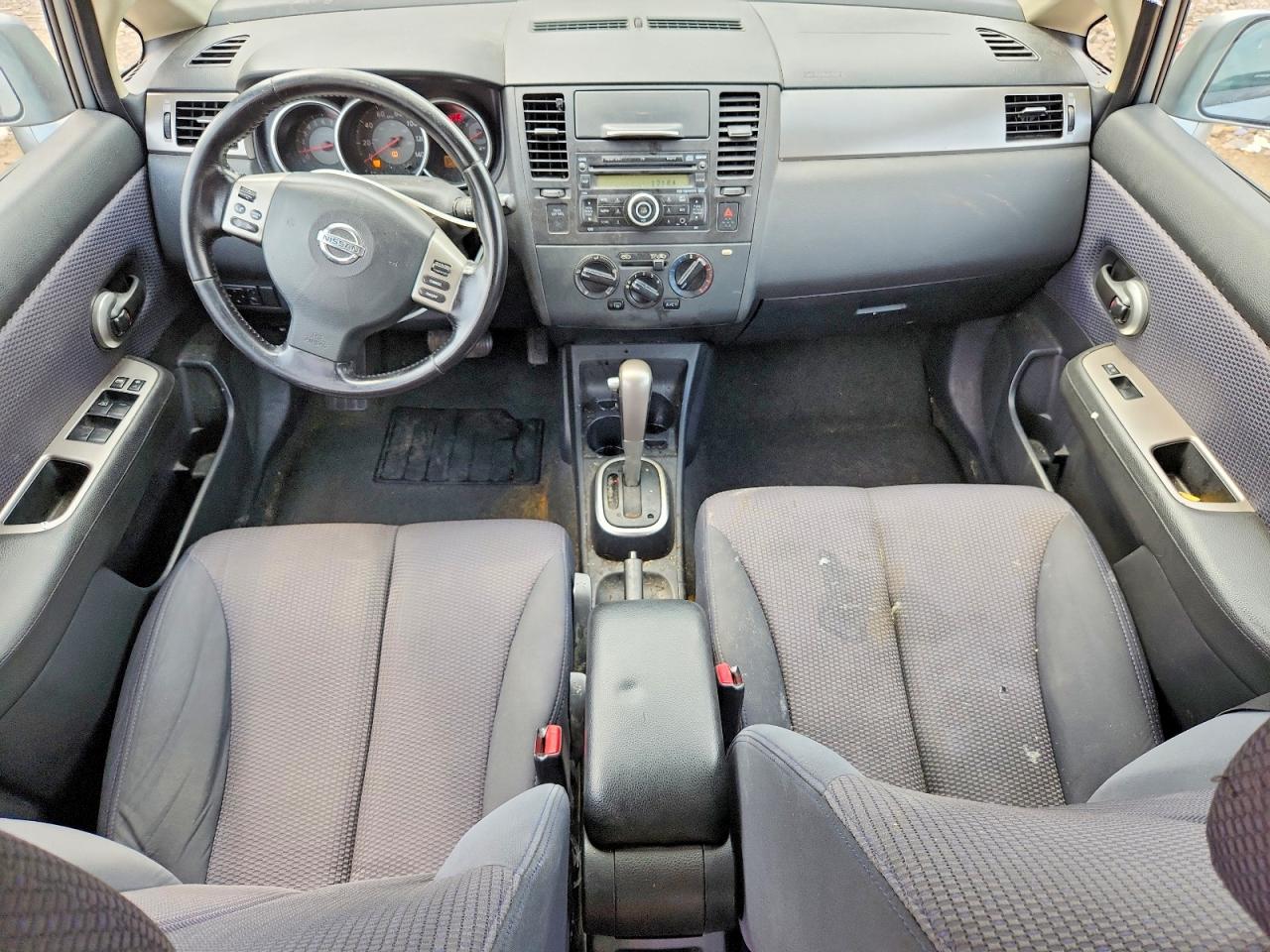 2007 Nissan Versa 1.8 S Silver vin: 3N1BC13E37L409655