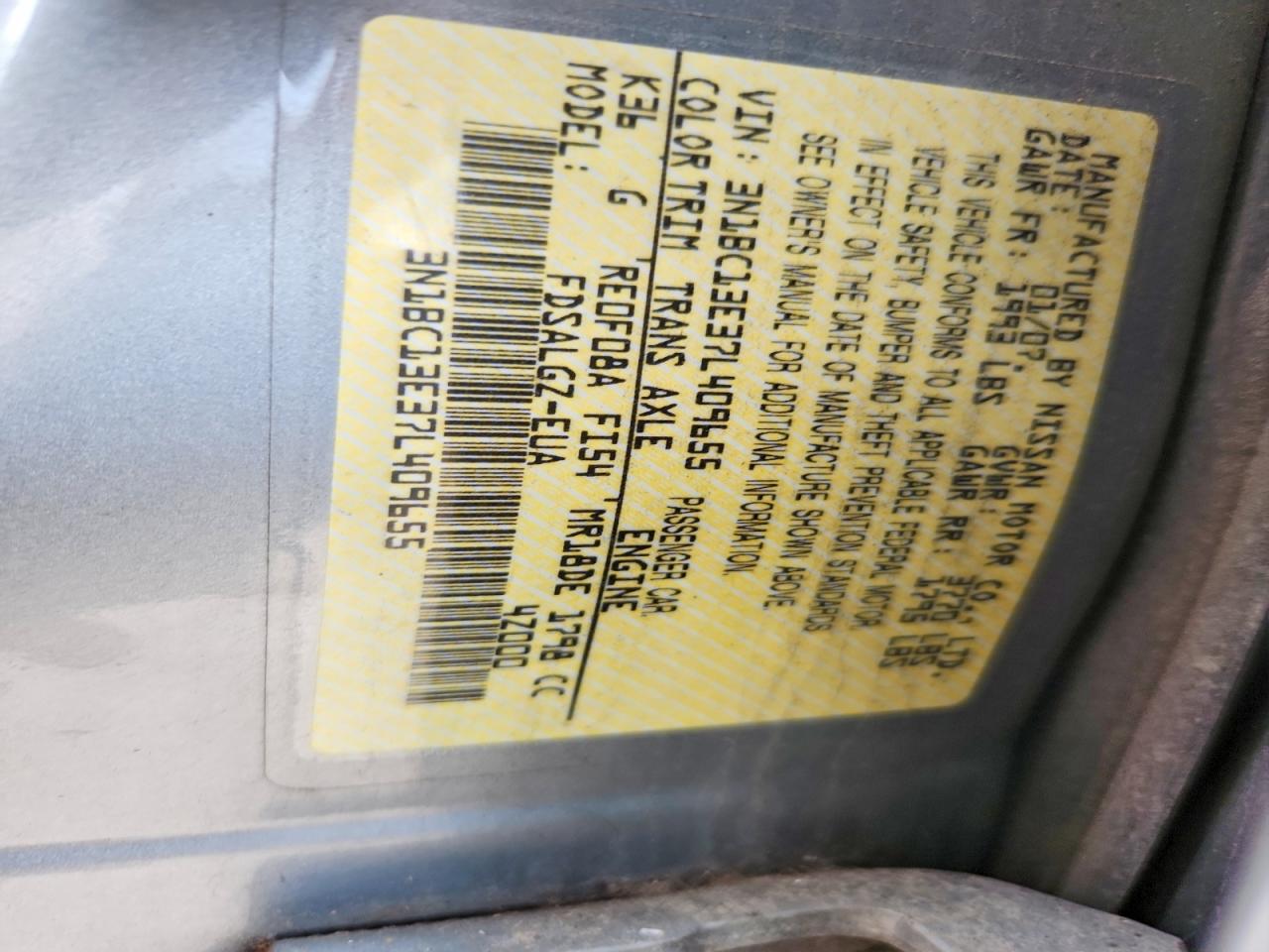 2007 Nissan Versa 1.8 S Silver vin: 3N1BC13E37L409655