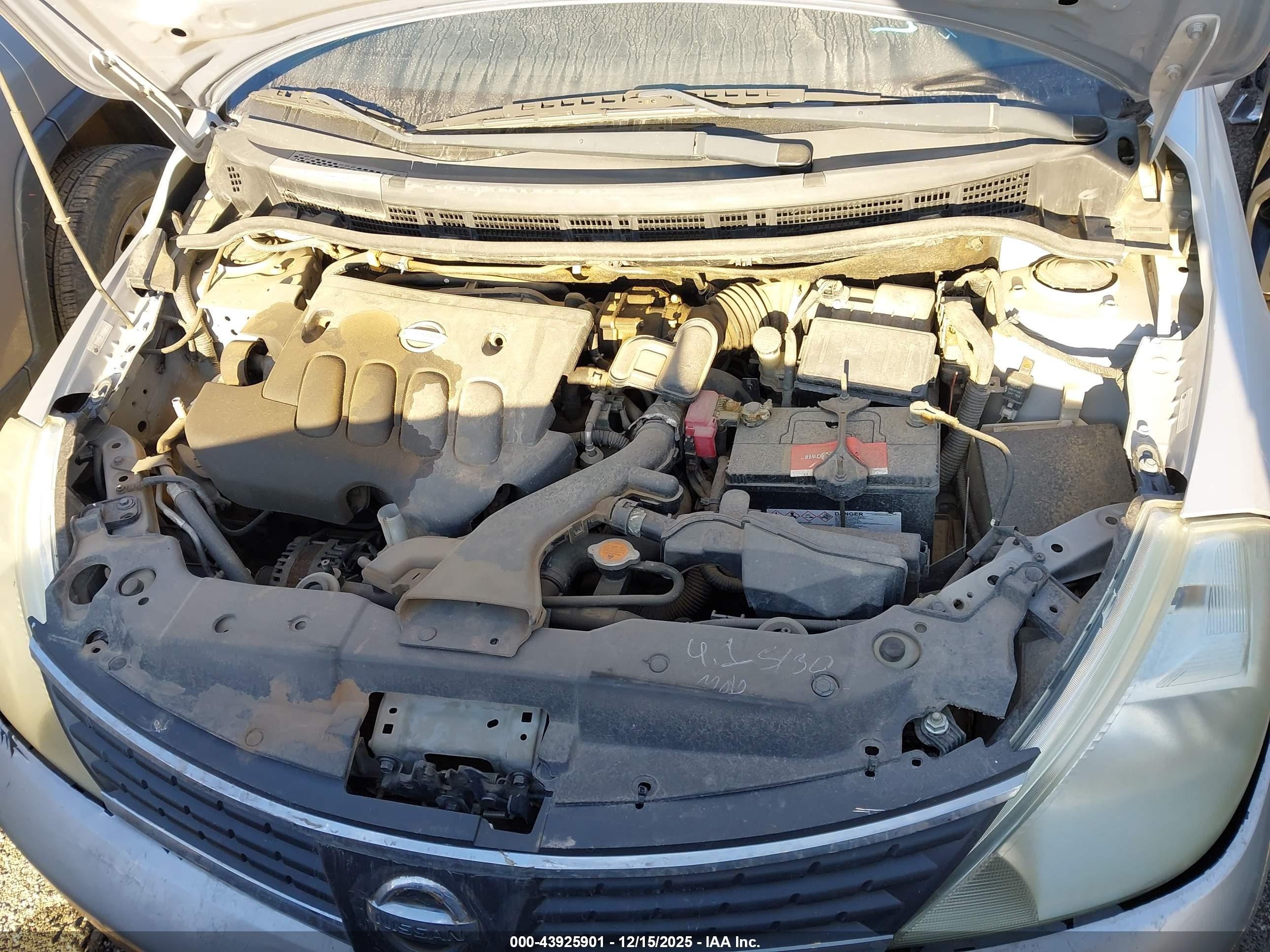 2007 Nissan Versa 1.8sl Silver vin: 3N1BC13E37L415276