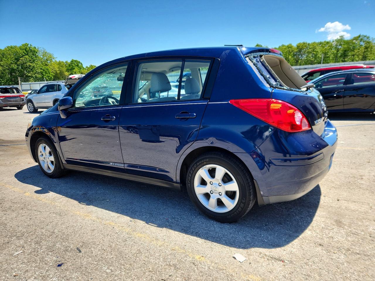 2008 Nissan Versa 1.8 S Blue vin: 3N1BC13E38L357753