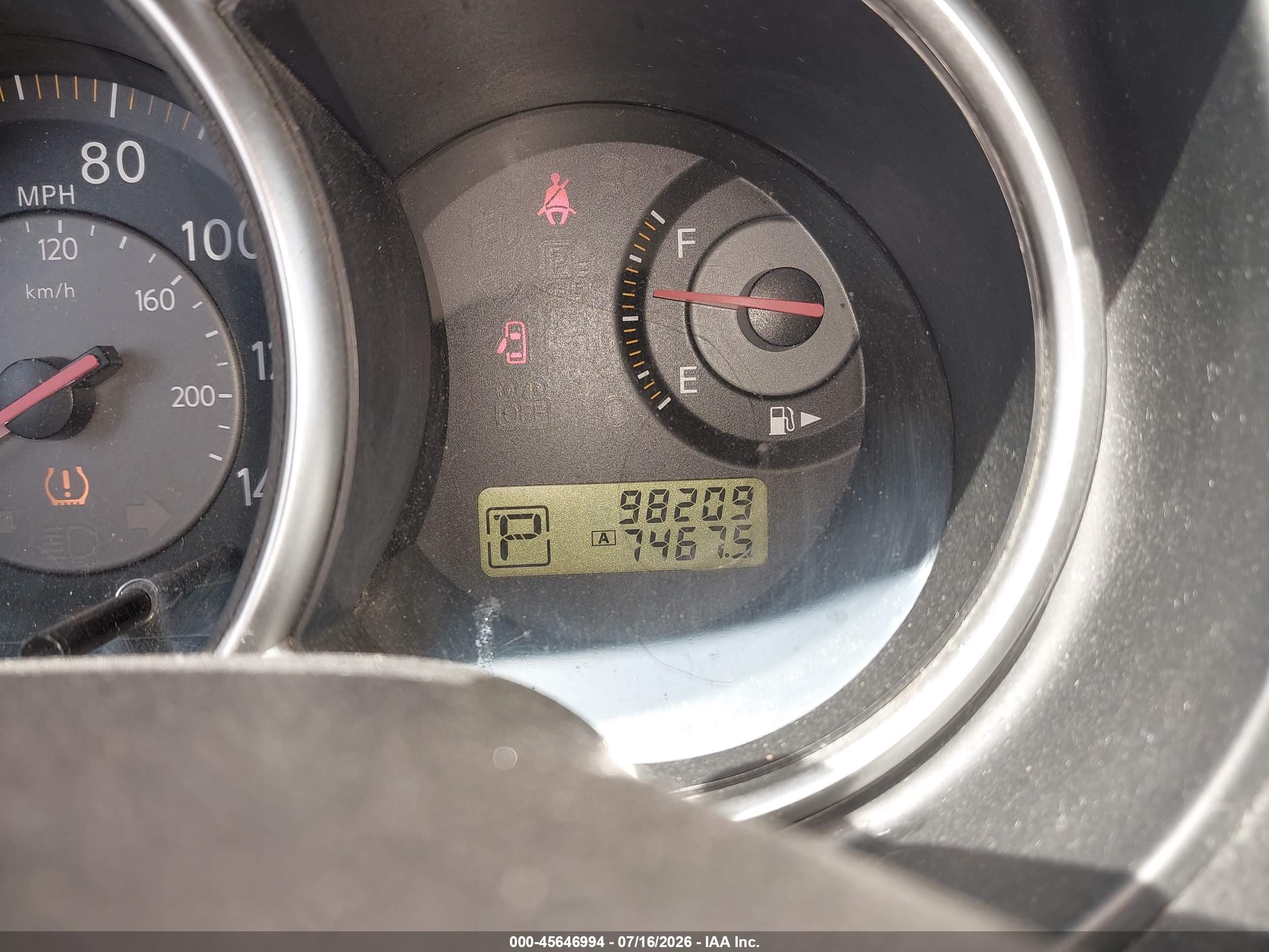 2008 Nissan Versa 1.8 Sl Красный vin: 3N1BC13E38L429843