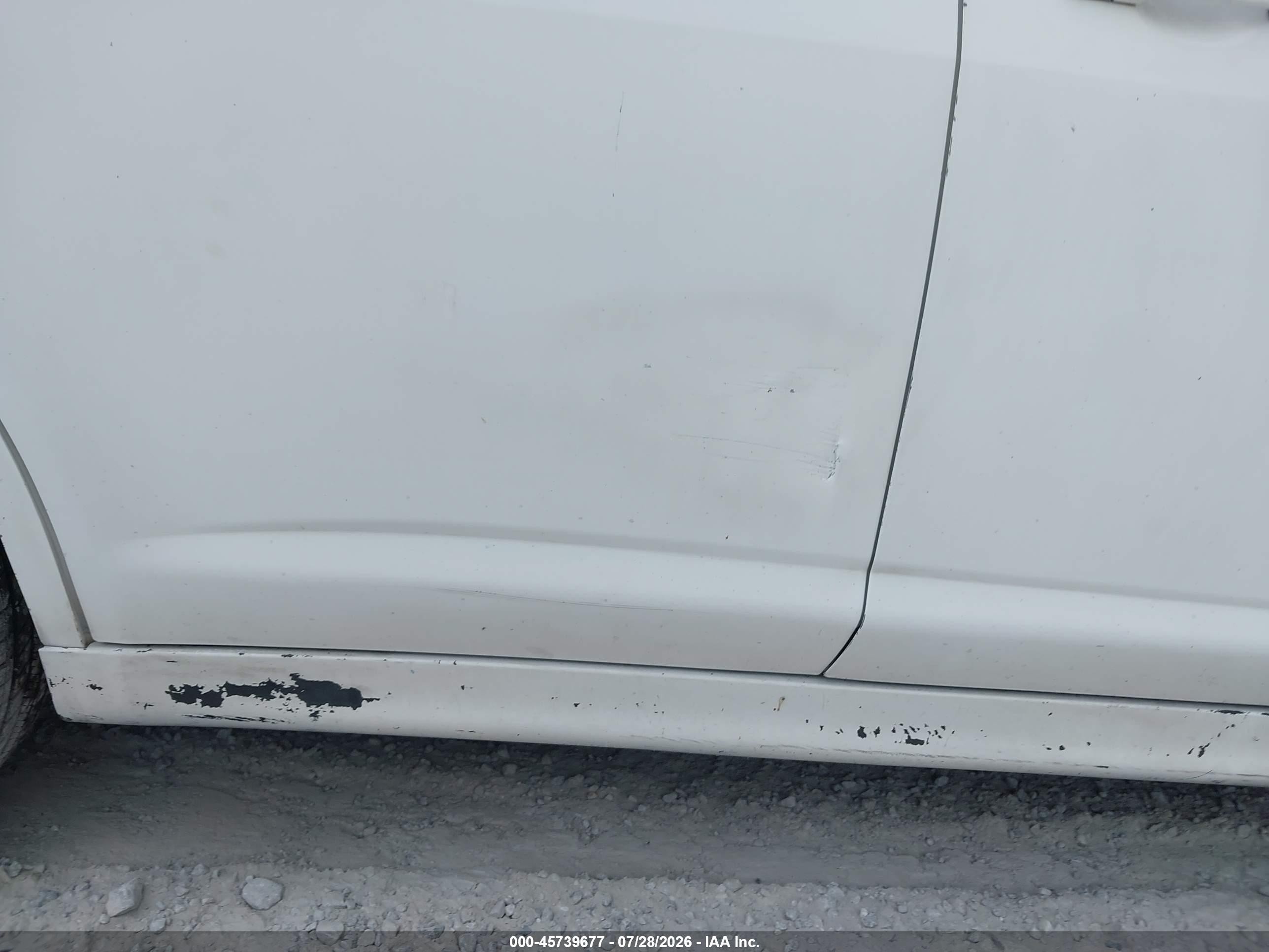 2009 Nissan Versa 1.8sl White vin: 3N1BC13E39L379012