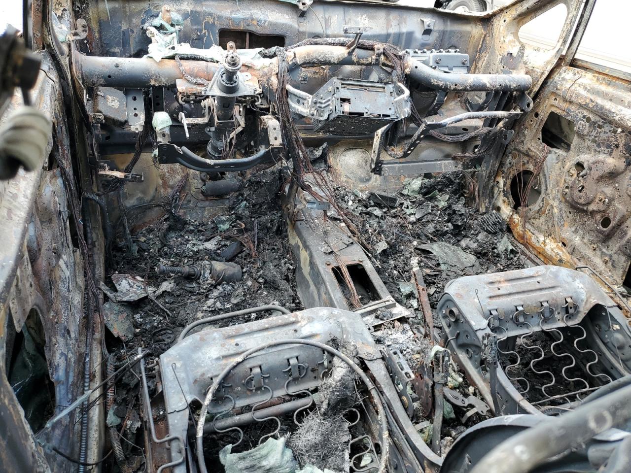 2009 Nissan Versa S Burn vin: 3N1BC13E39L413062