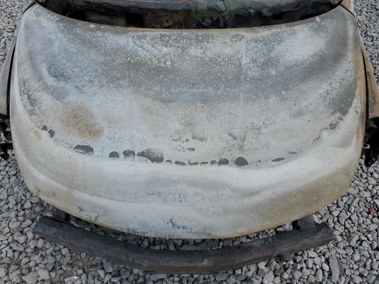 2009 Nissan Versa S Burn vin: 3N1BC13E39L413062