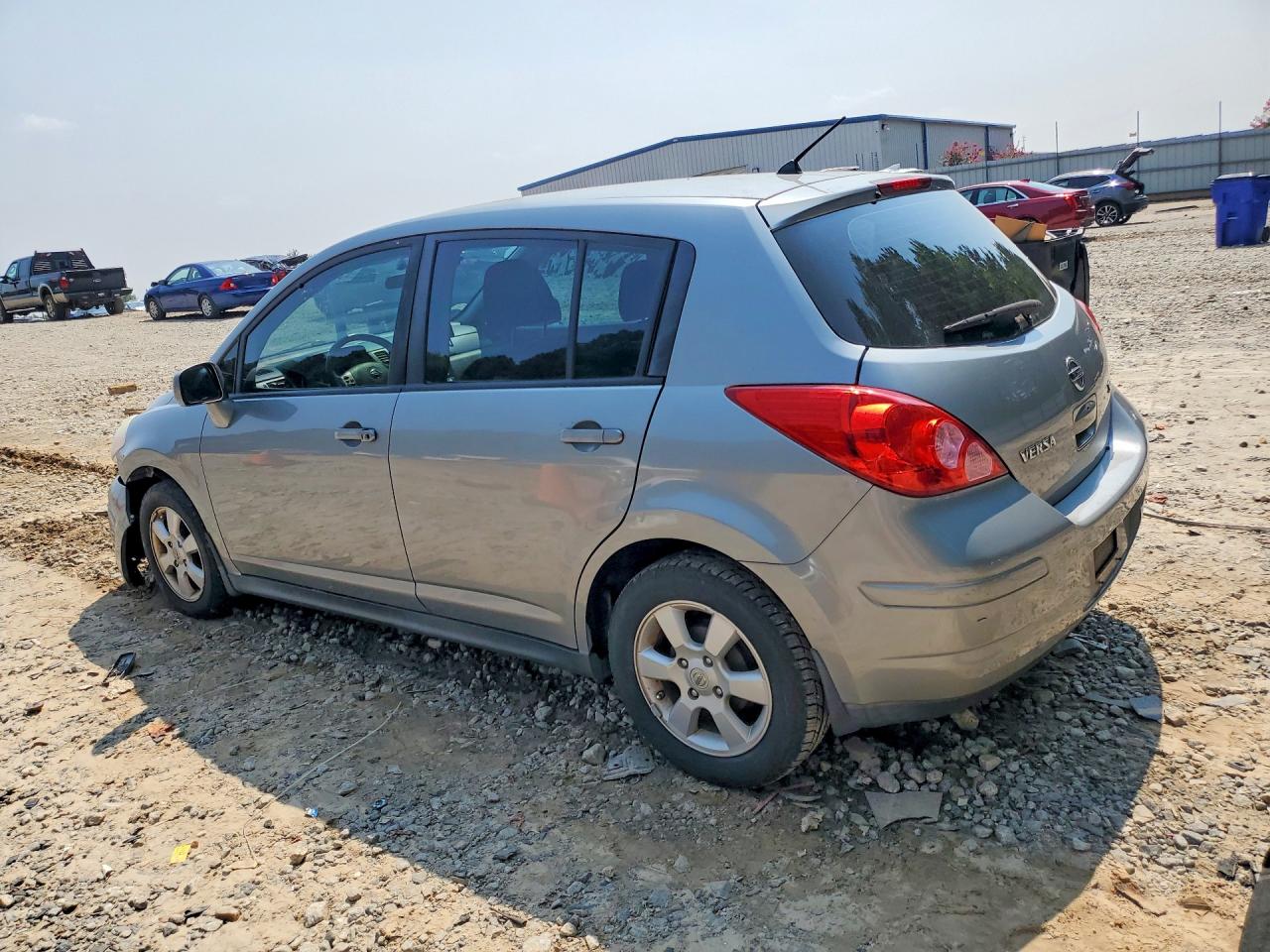 2009 Nissan Versa 1.8 S Silver vin: 3N1BC13E39L414504