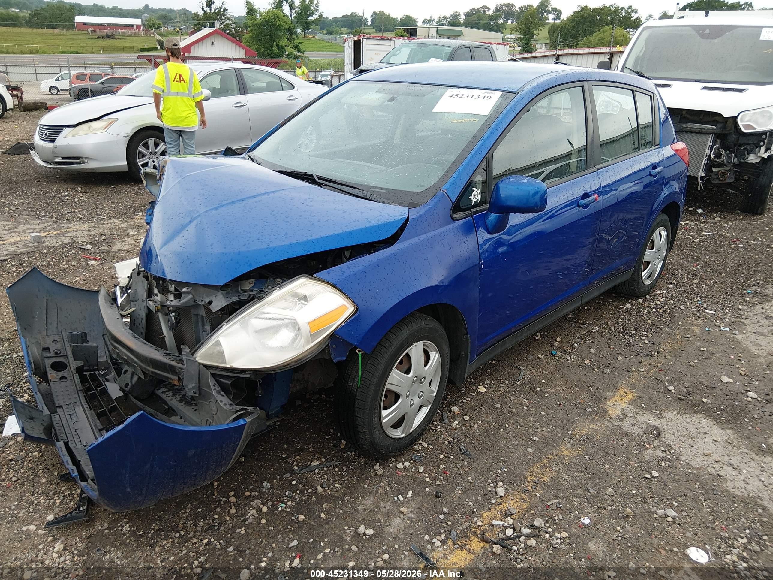 2009 Nissan Versa 1.8s Blue vin: 3N1BC13E39L462505
