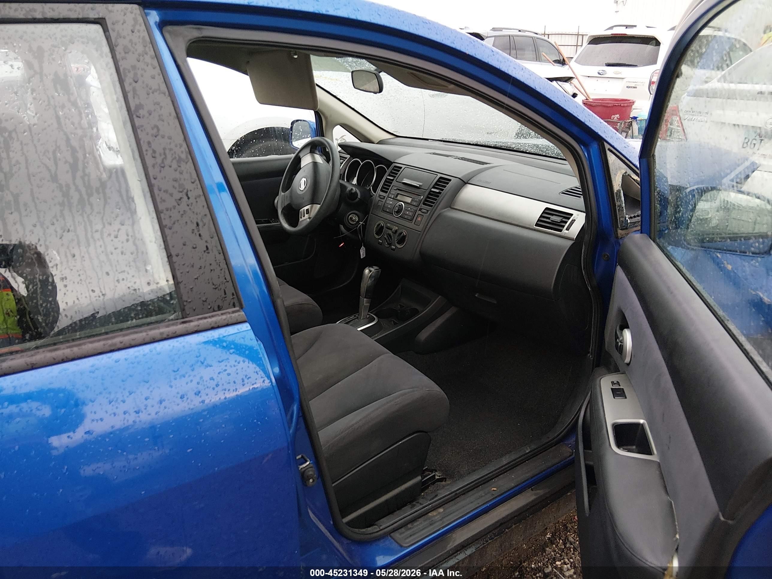 2009 Nissan Versa 1.8s Blue vin: 3N1BC13E39L462505