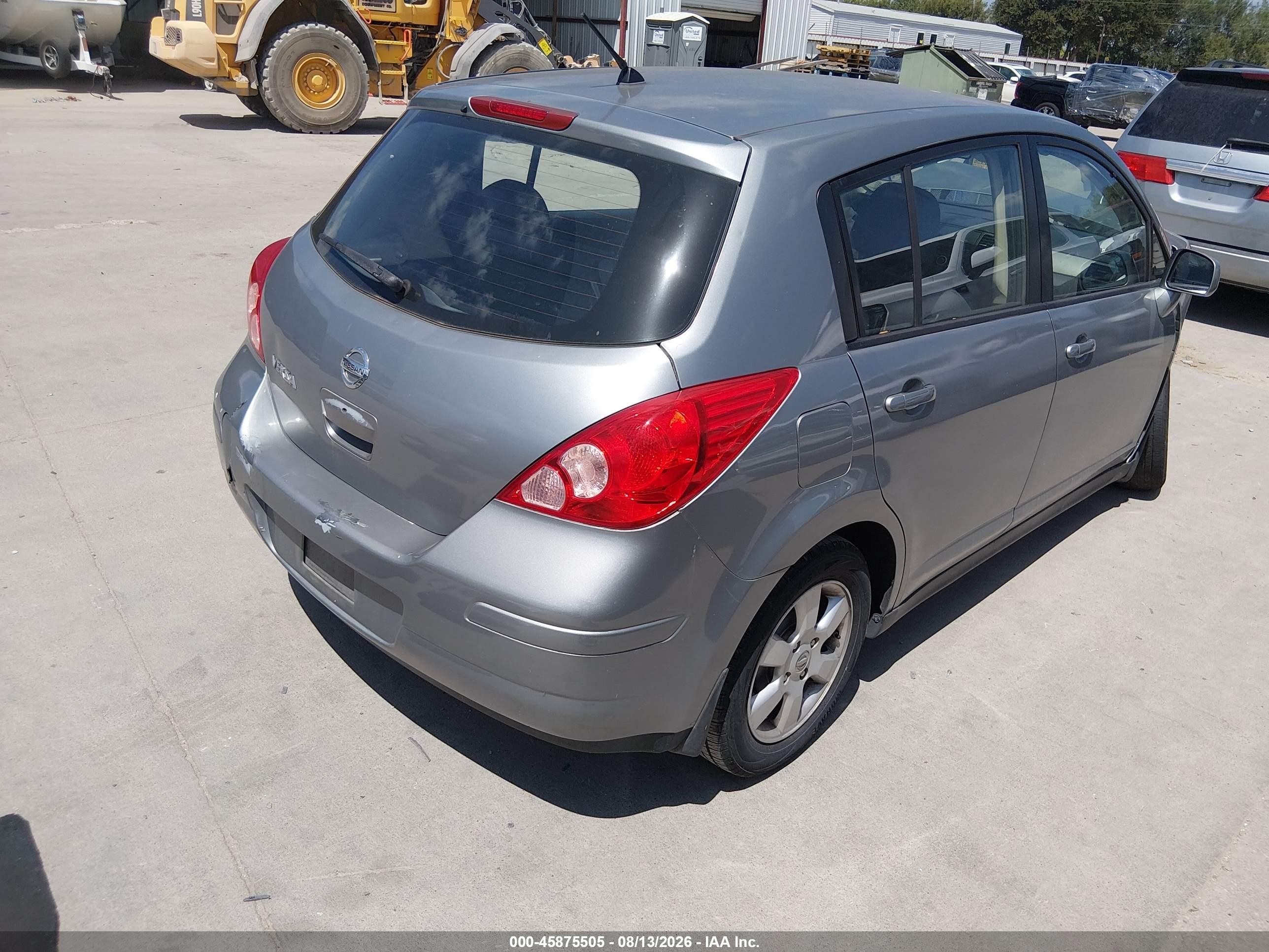 2007 Nissan Versa 1.8sl Silver vin: 3N1BC13E47L362202