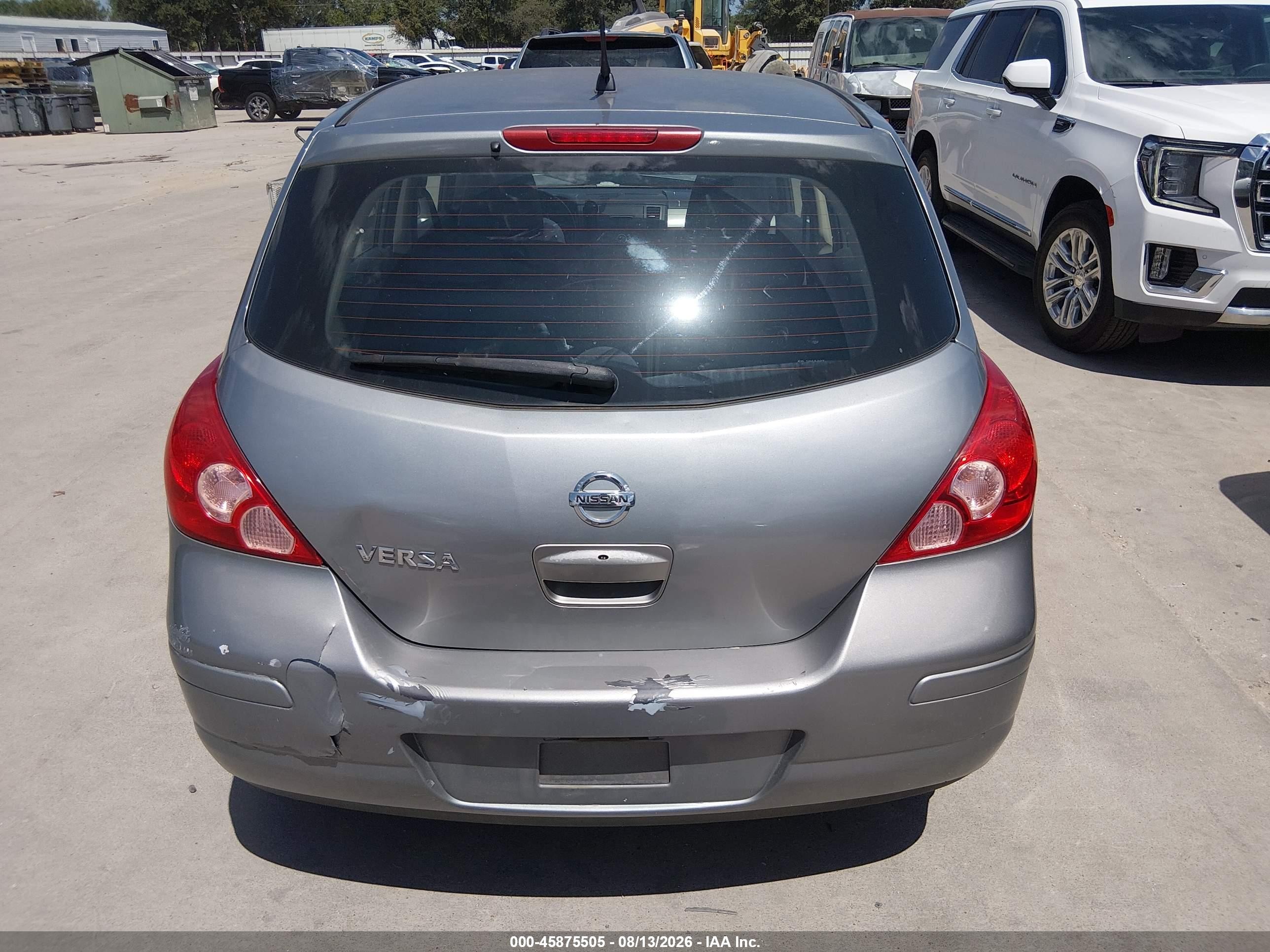2007 Nissan Versa 1.8sl Silver vin: 3N1BC13E47L362202