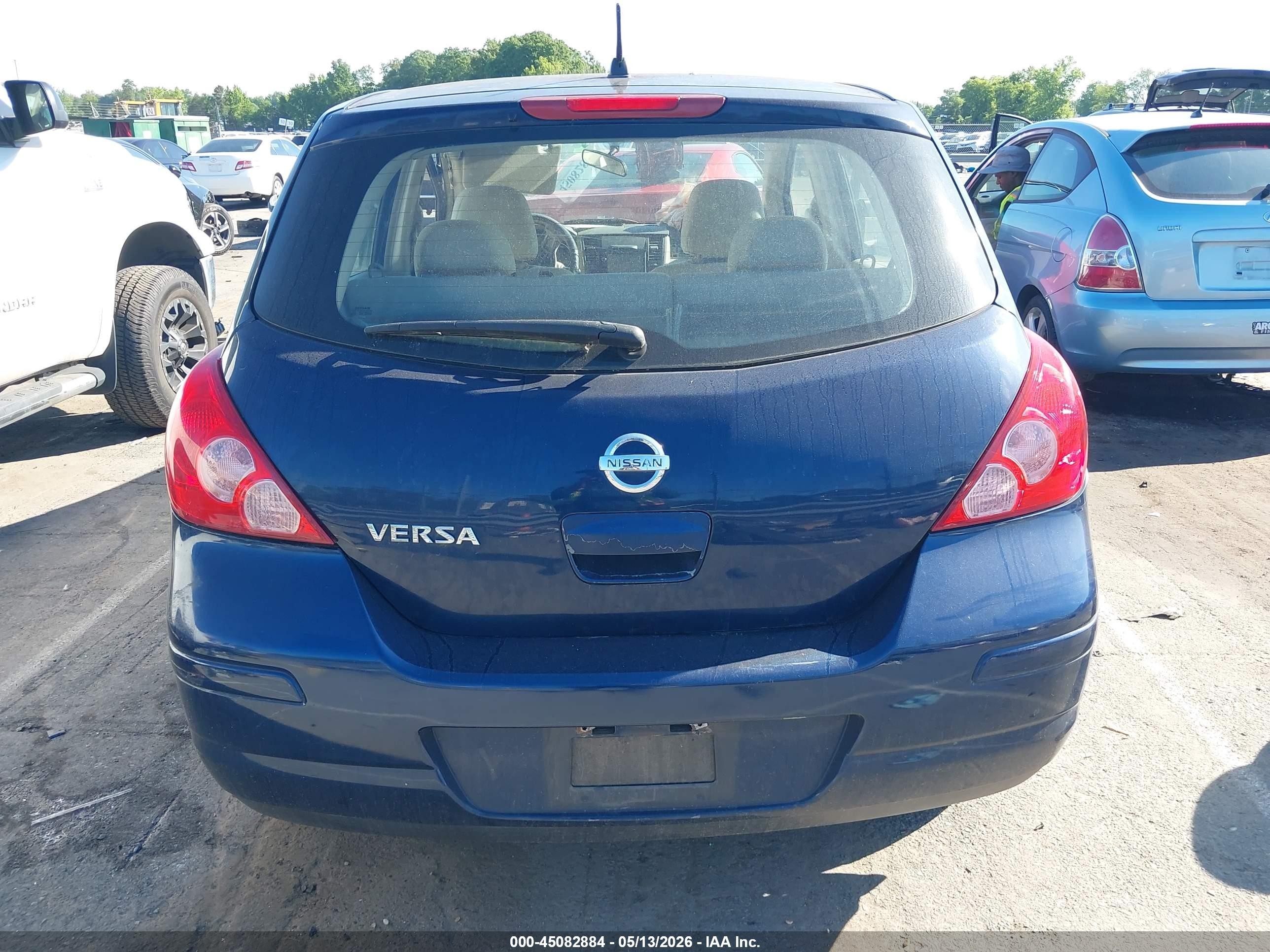 2007 Nissan Versa 1.8s Blue vin: 3N1BC13E47L387326