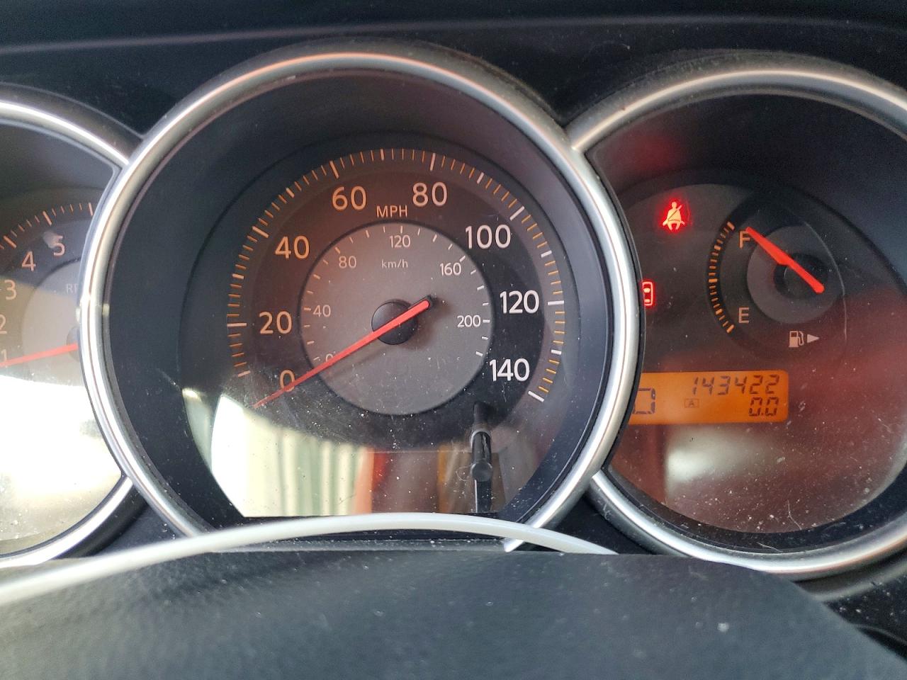 2008 Nissan Versa 1.8 S Red vin: 3N1BC13E48L350598