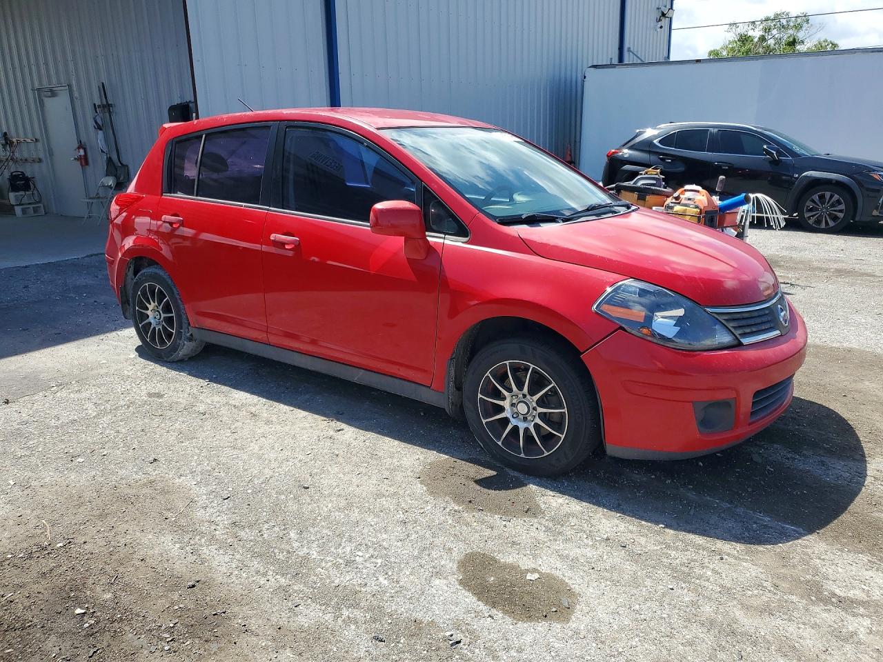 2008 Nissan Versa 1.8 S Red vin: 3N1BC13E48L350598