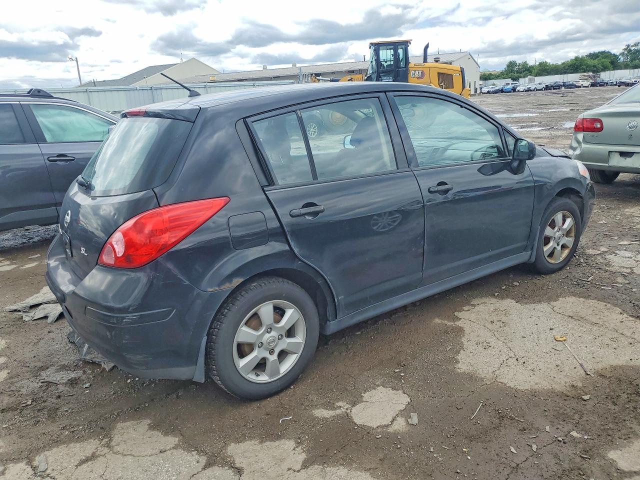2008 Nissan Versa 1.8 S Черный vin: 3N1BC13E48L371922