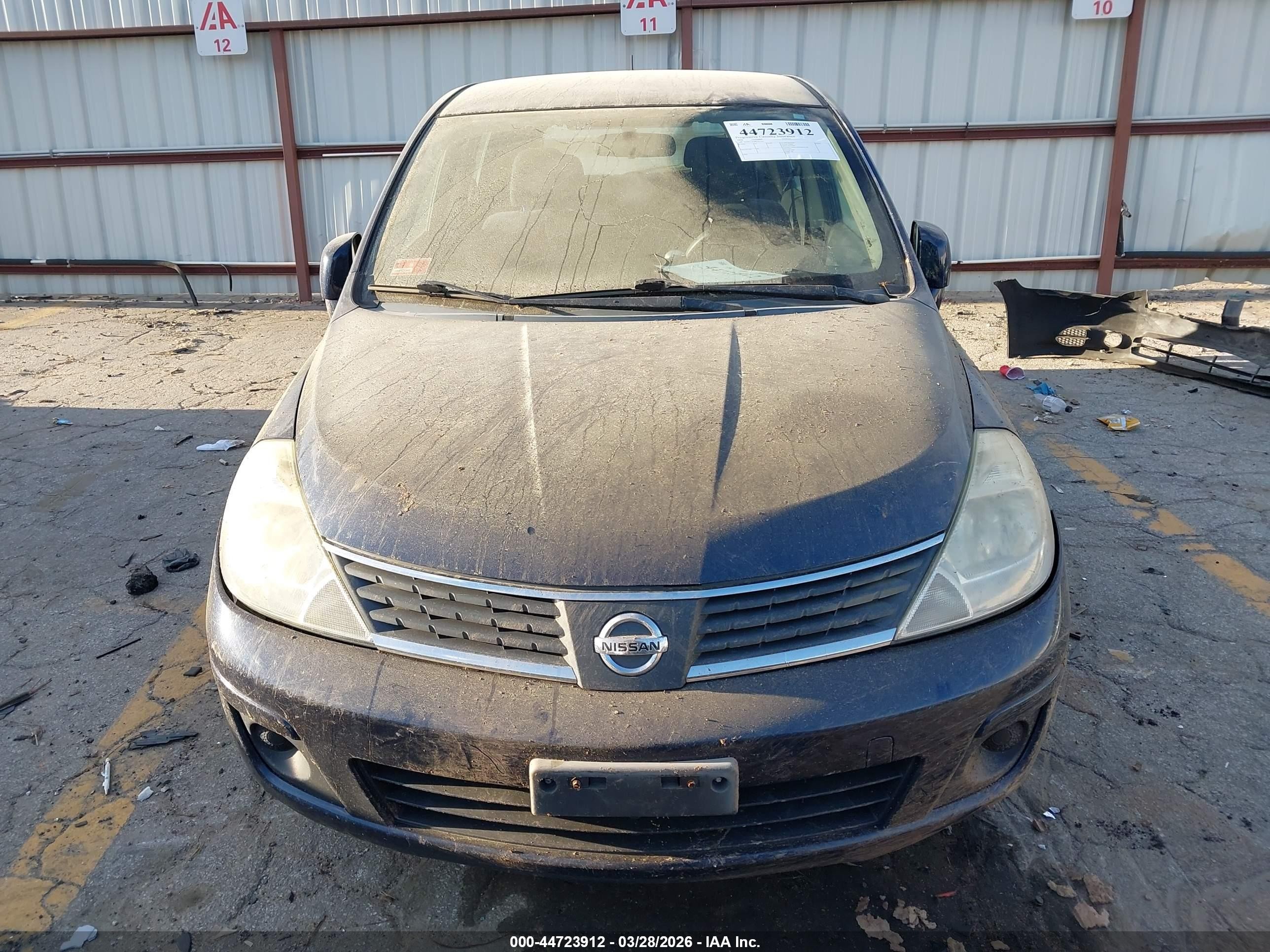 2008 Nissan Versa 1.8s Blue vin: 3N1BC13E48L457361