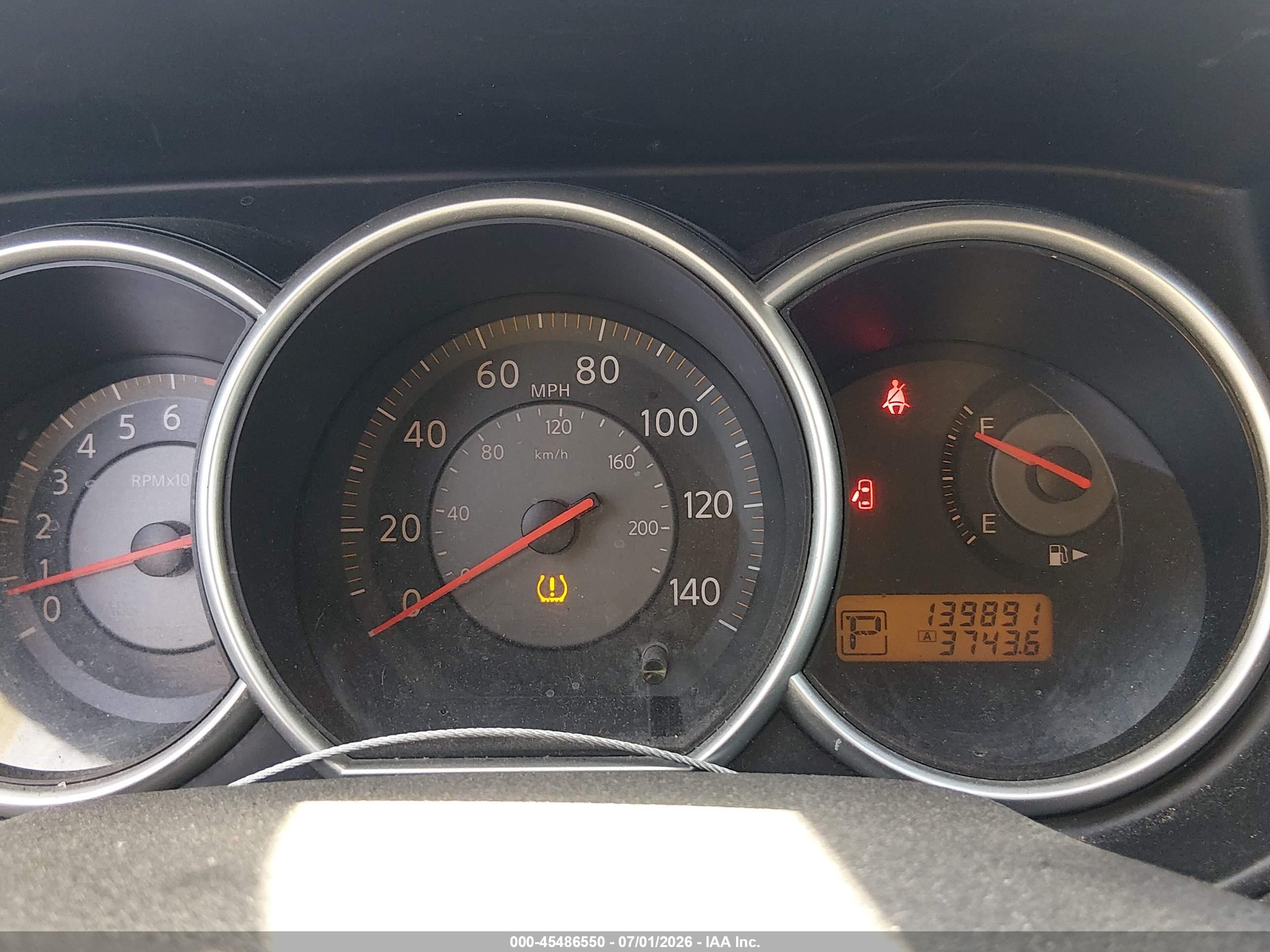 2009 Nissan Versa 1.8s Red vin: 3N1BC13E49L384056