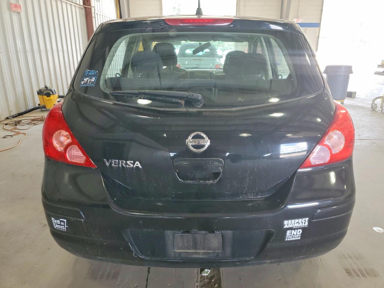 2009 Nissan Versa 1.8 S Black vin: 3N1BC13E49L400949