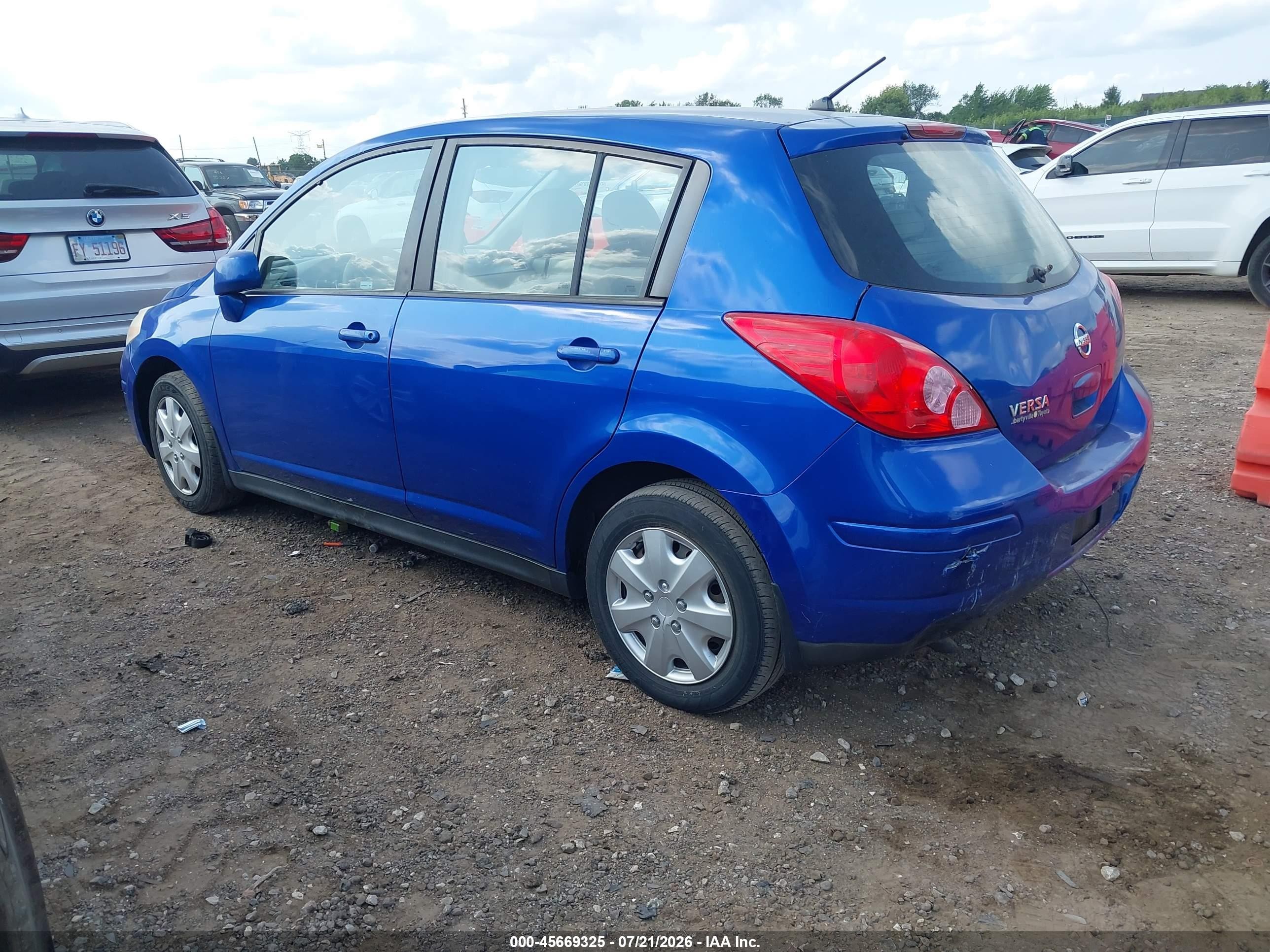 2009 Nissan Versa 1.8s Blue vin: 3N1BC13E49L447639
