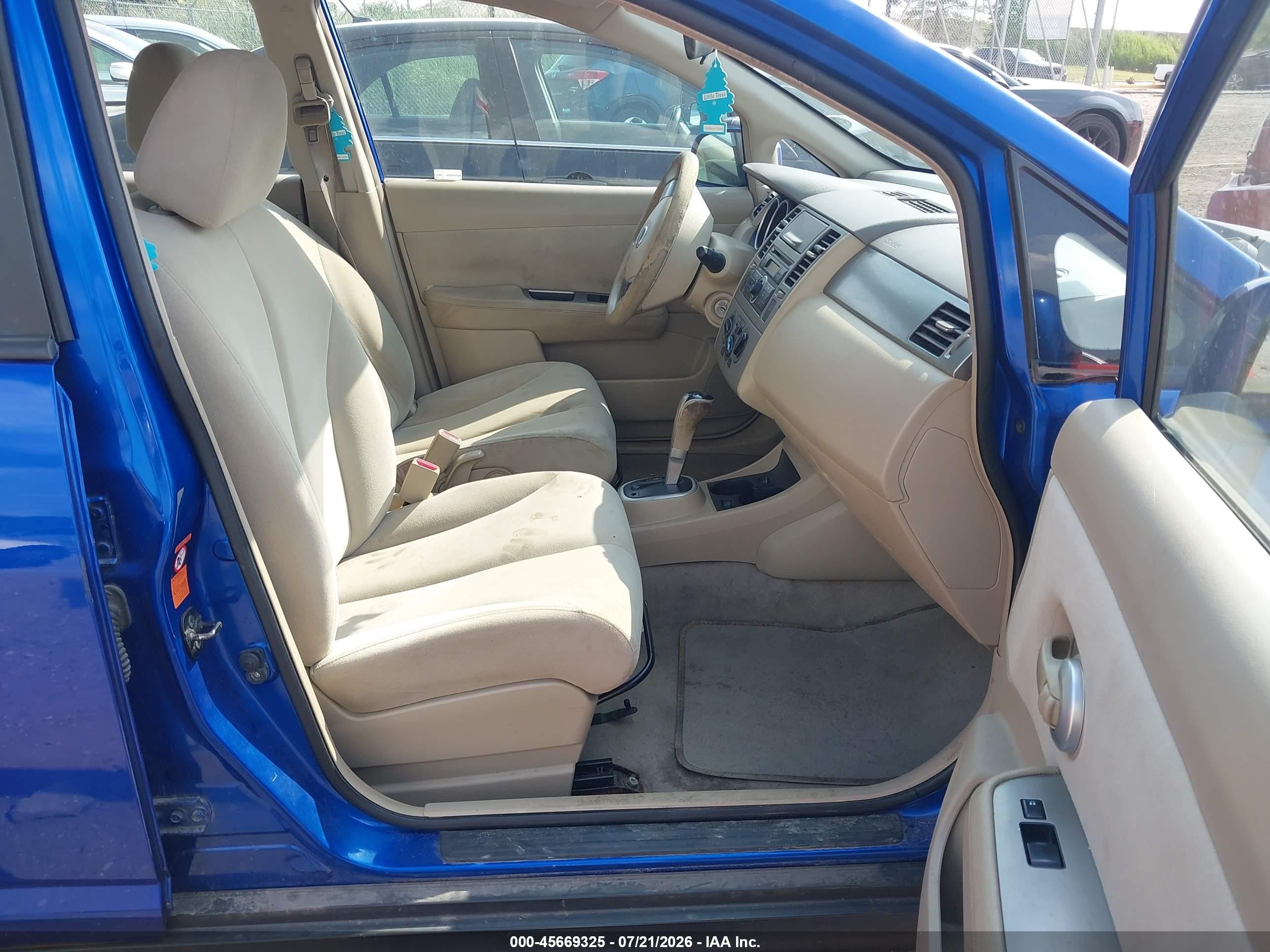 2009 Nissan Versa 1.8s Blue vin: 3N1BC13E49L447639