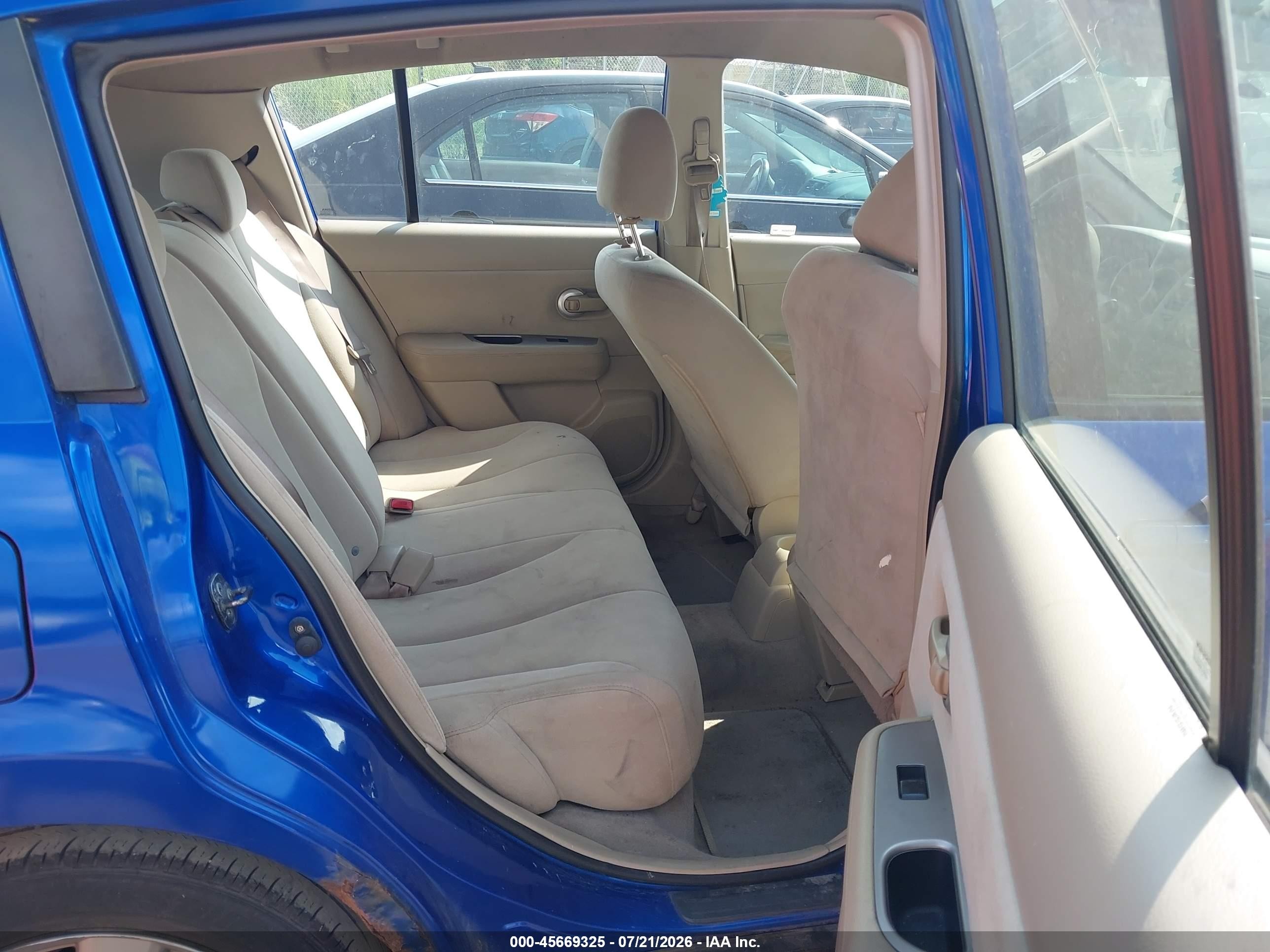 2009 Nissan Versa 1.8s Blue vin: 3N1BC13E49L447639
