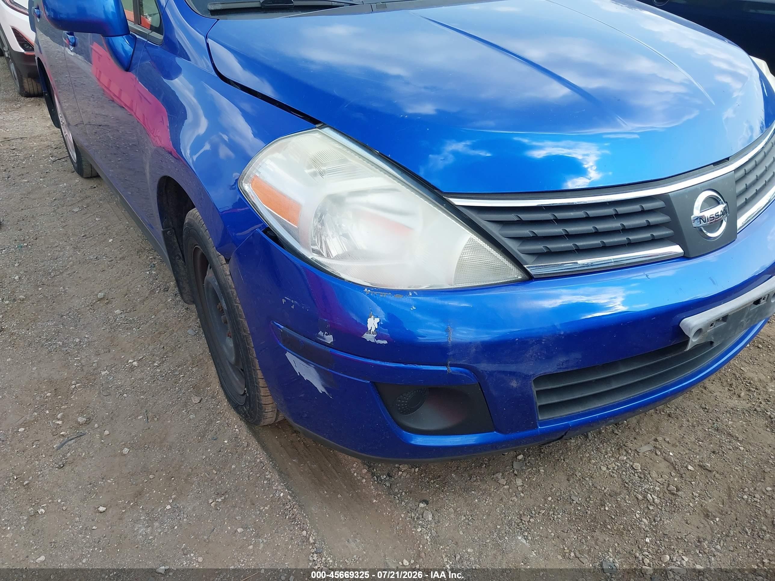 2009 Nissan Versa 1.8s Blue vin: 3N1BC13E49L447639
