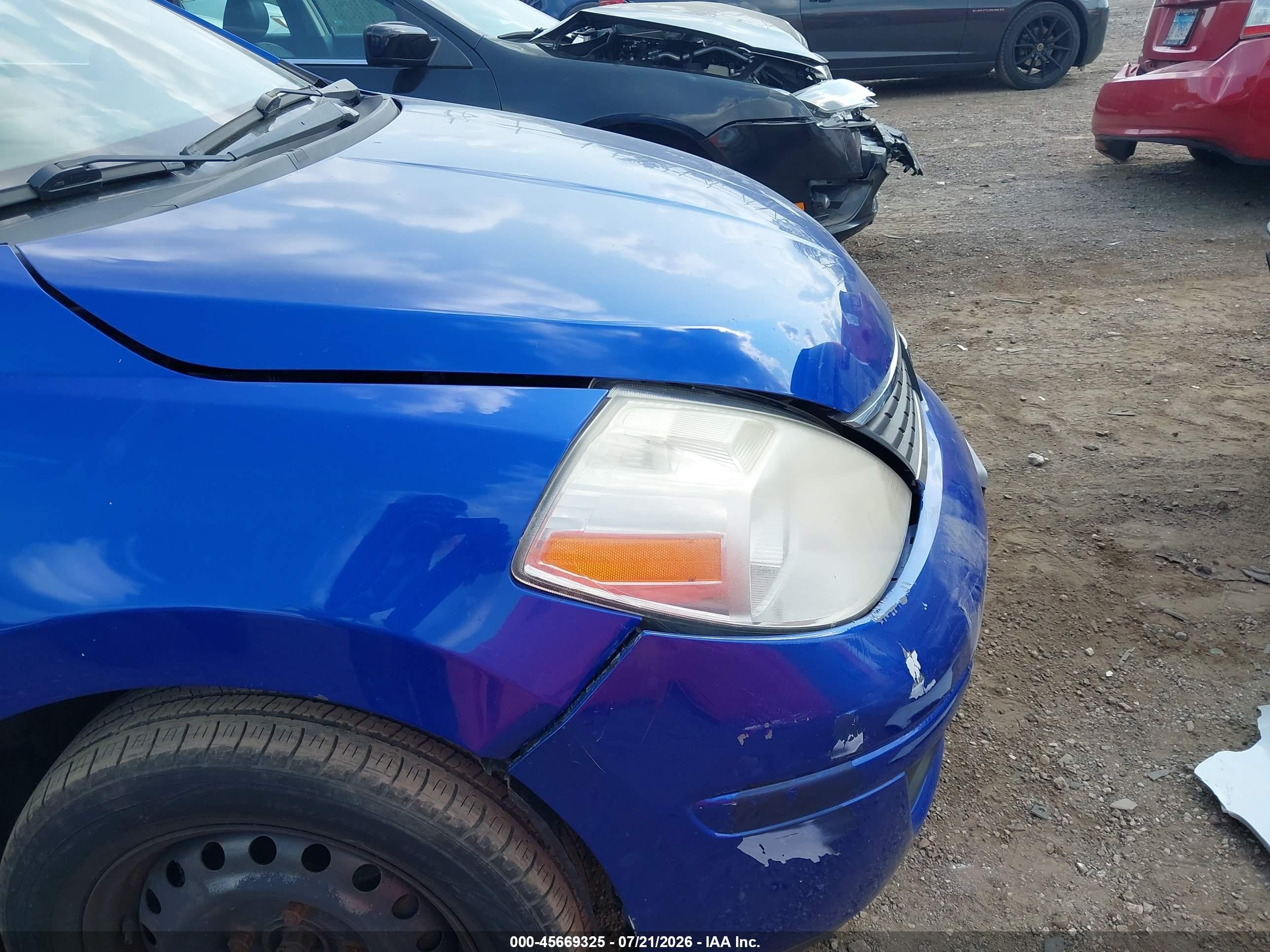2009 Nissan Versa 1.8s Blue vin: 3N1BC13E49L447639