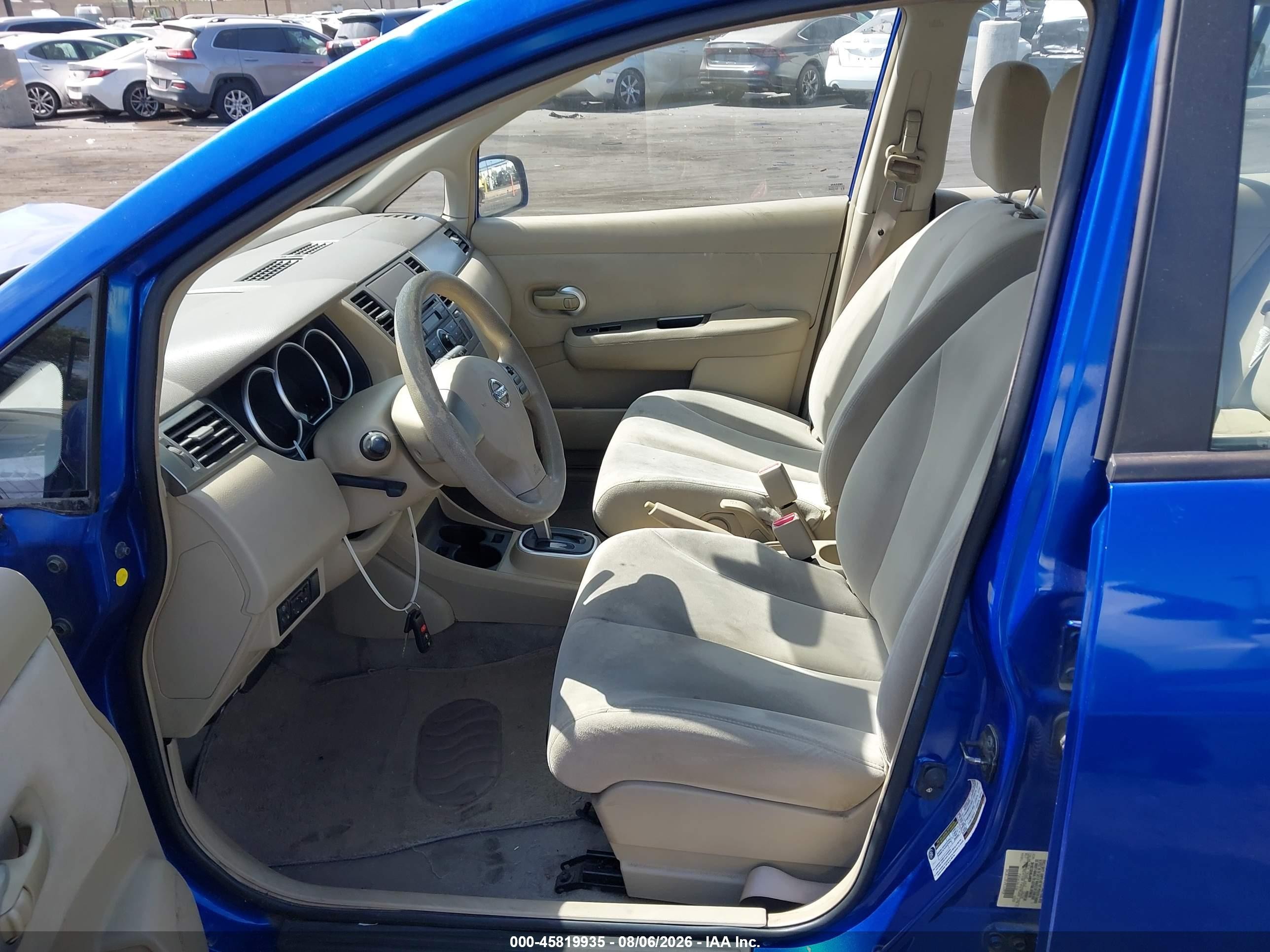 2009 Nissan Versa 1.8s Blue vin: 3N1BC13E49L449939