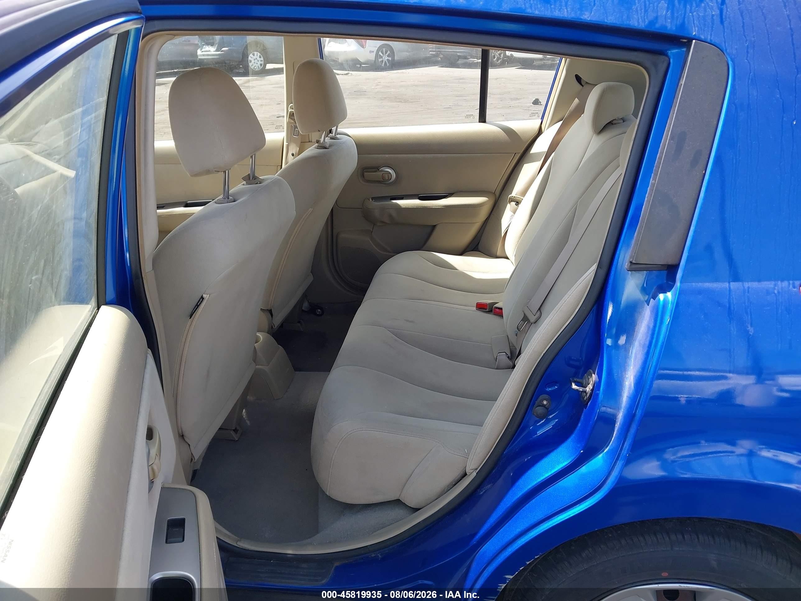 2009 Nissan Versa 1.8s Blue vin: 3N1BC13E49L449939