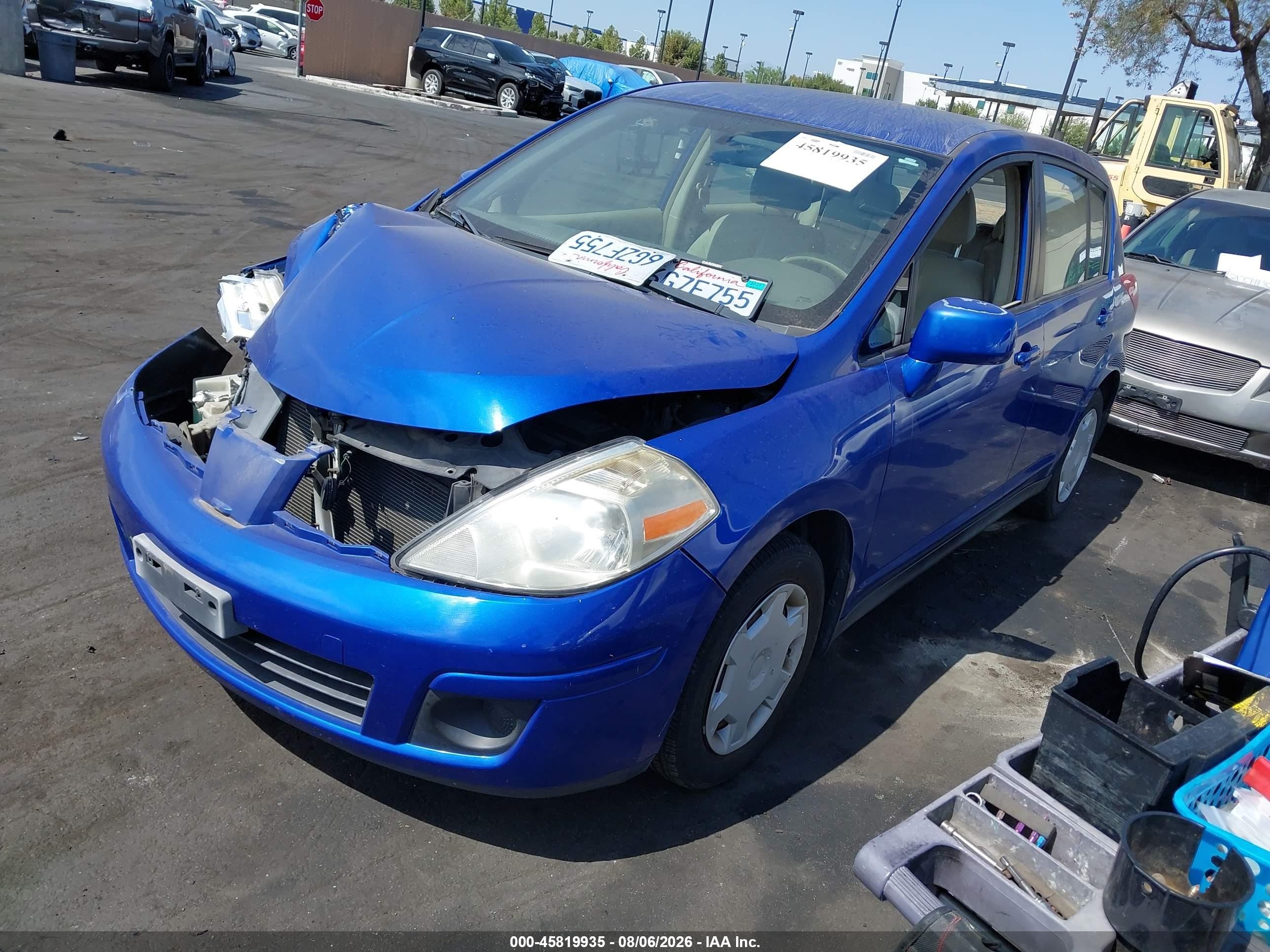 2009 Nissan Versa 1.8s Blue vin: 3N1BC13E49L449939