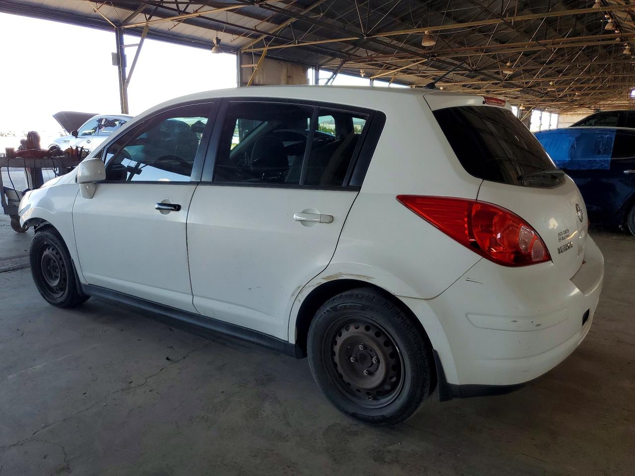 2009 Nissan Versa S Белый vin: 3N1BC13E49L487168
