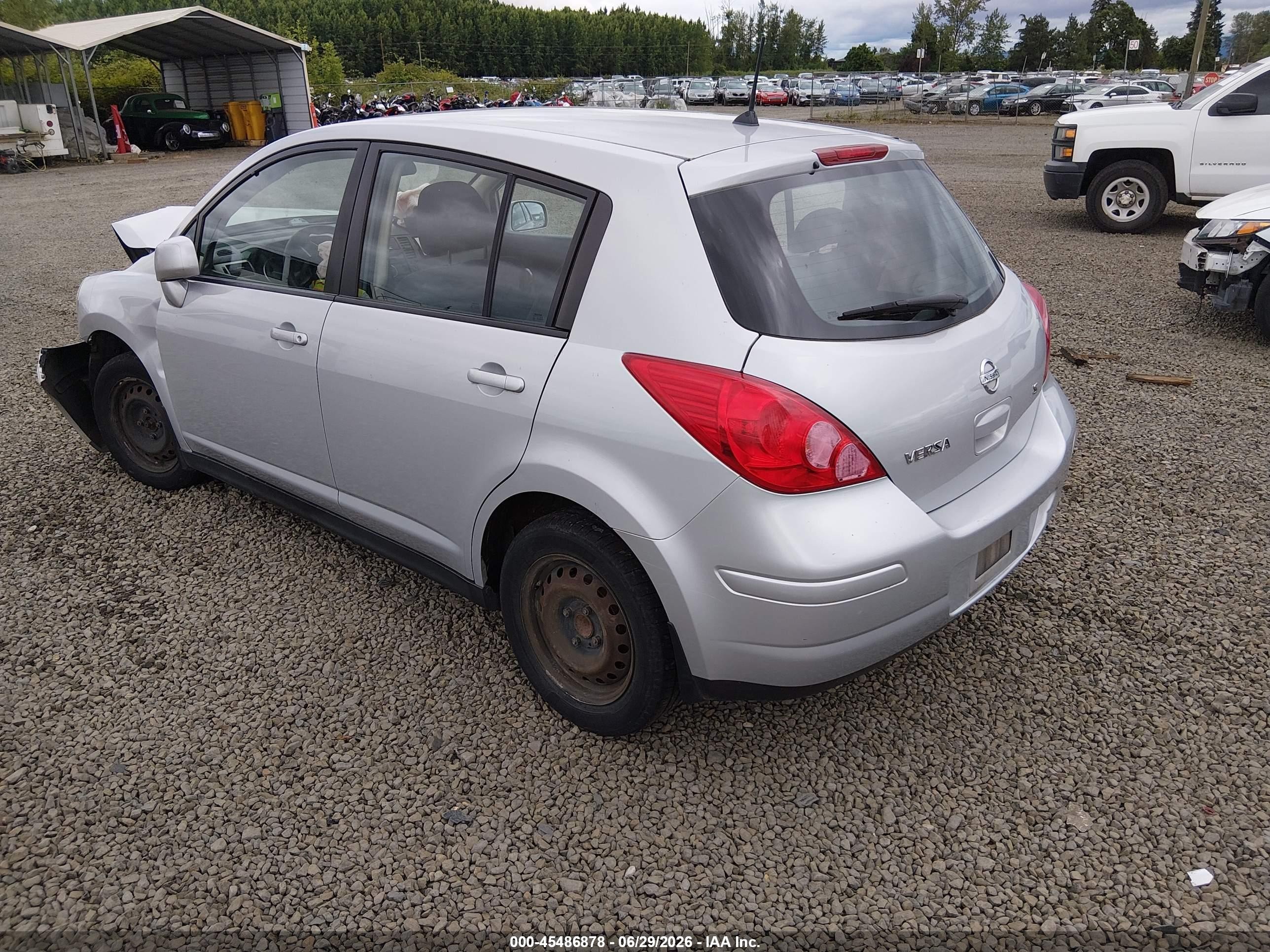 2007 Nissan Versa 1.8s Silver vin: 3N1BC13E57L406577