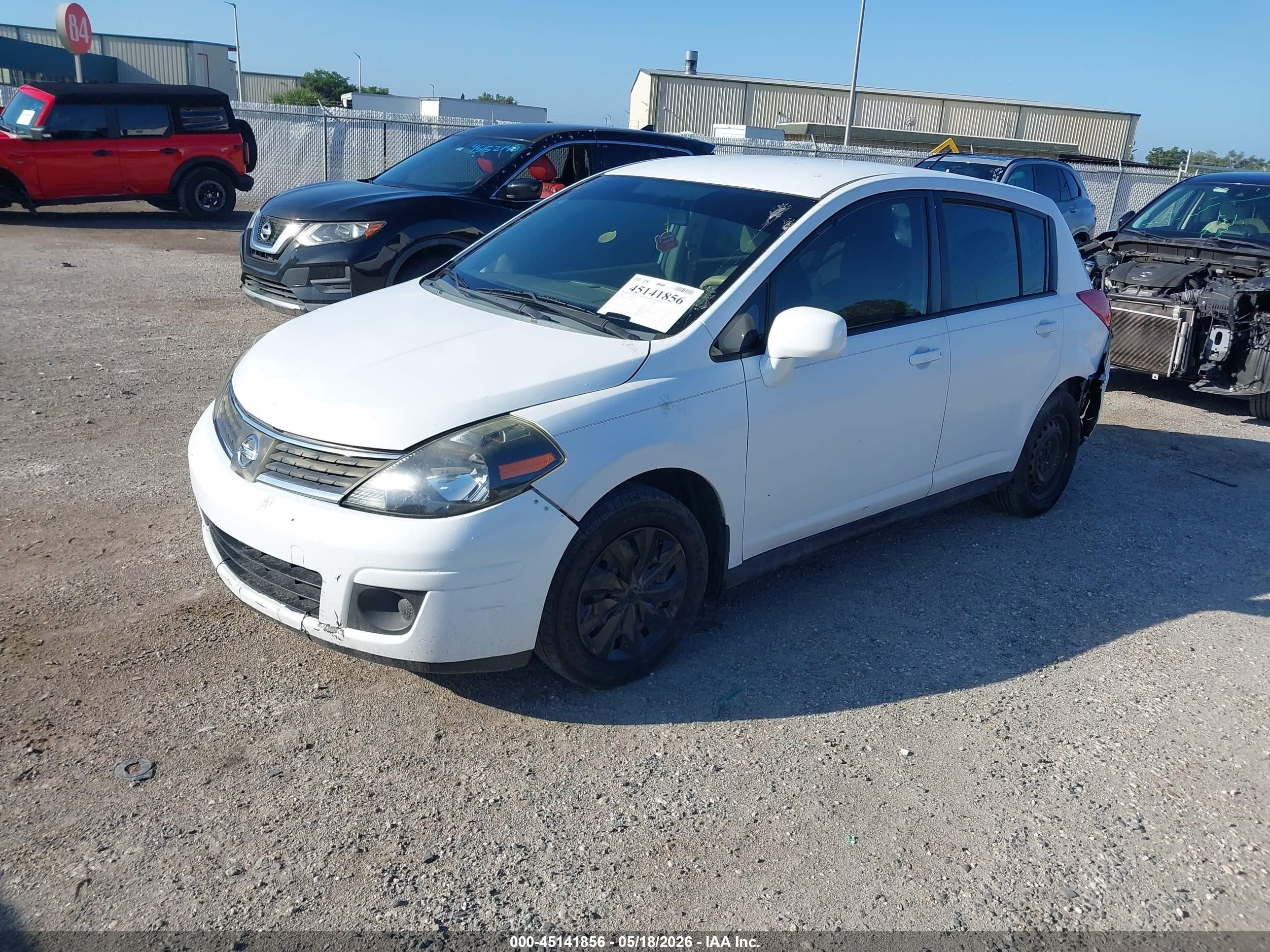 2008 Nissan Versa 1.8s White vin: 3N1BC13E58L458485