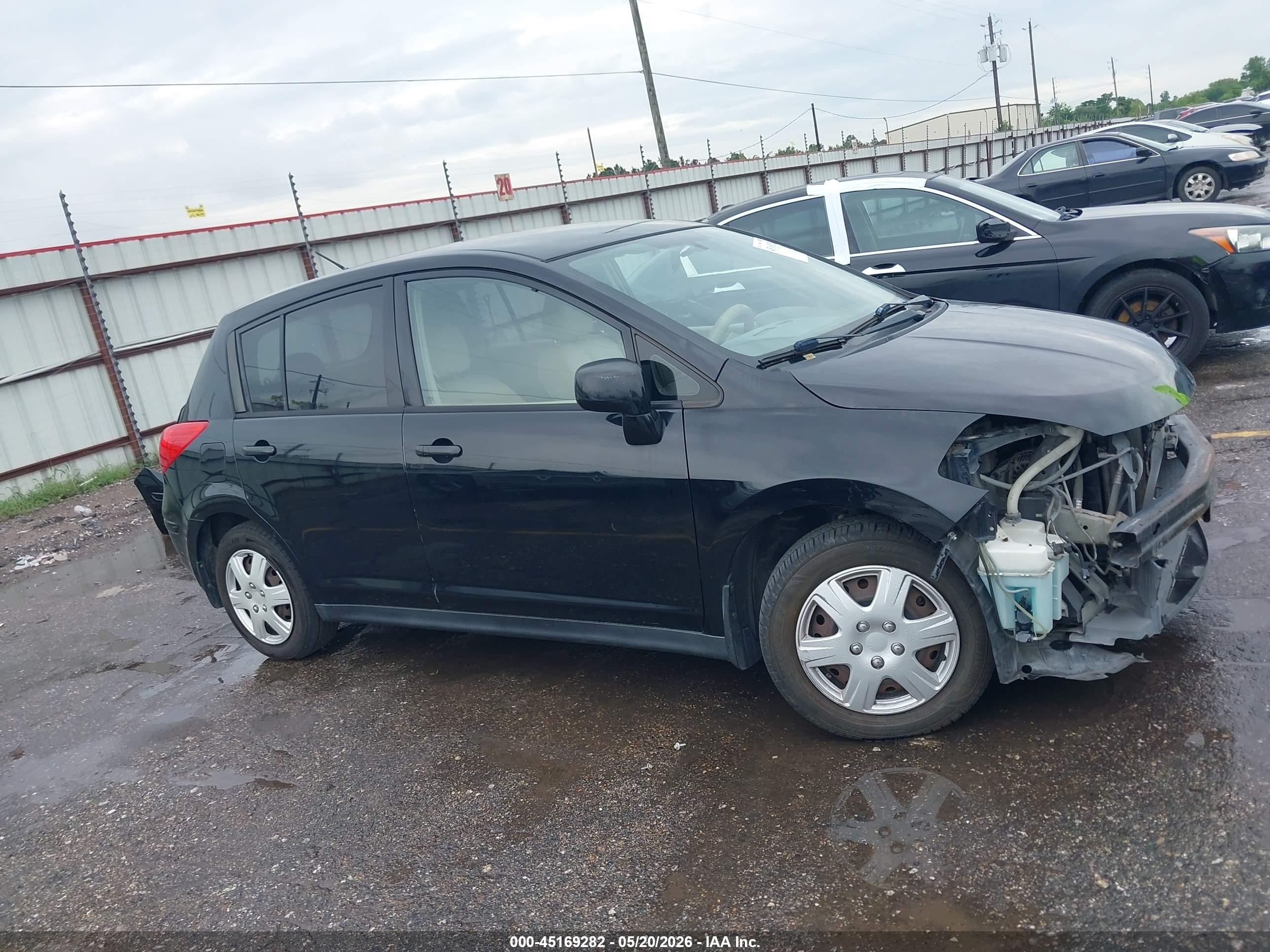 2009 Nissan Versa 1.8s Черный vin: 3N1BC13E59L471920