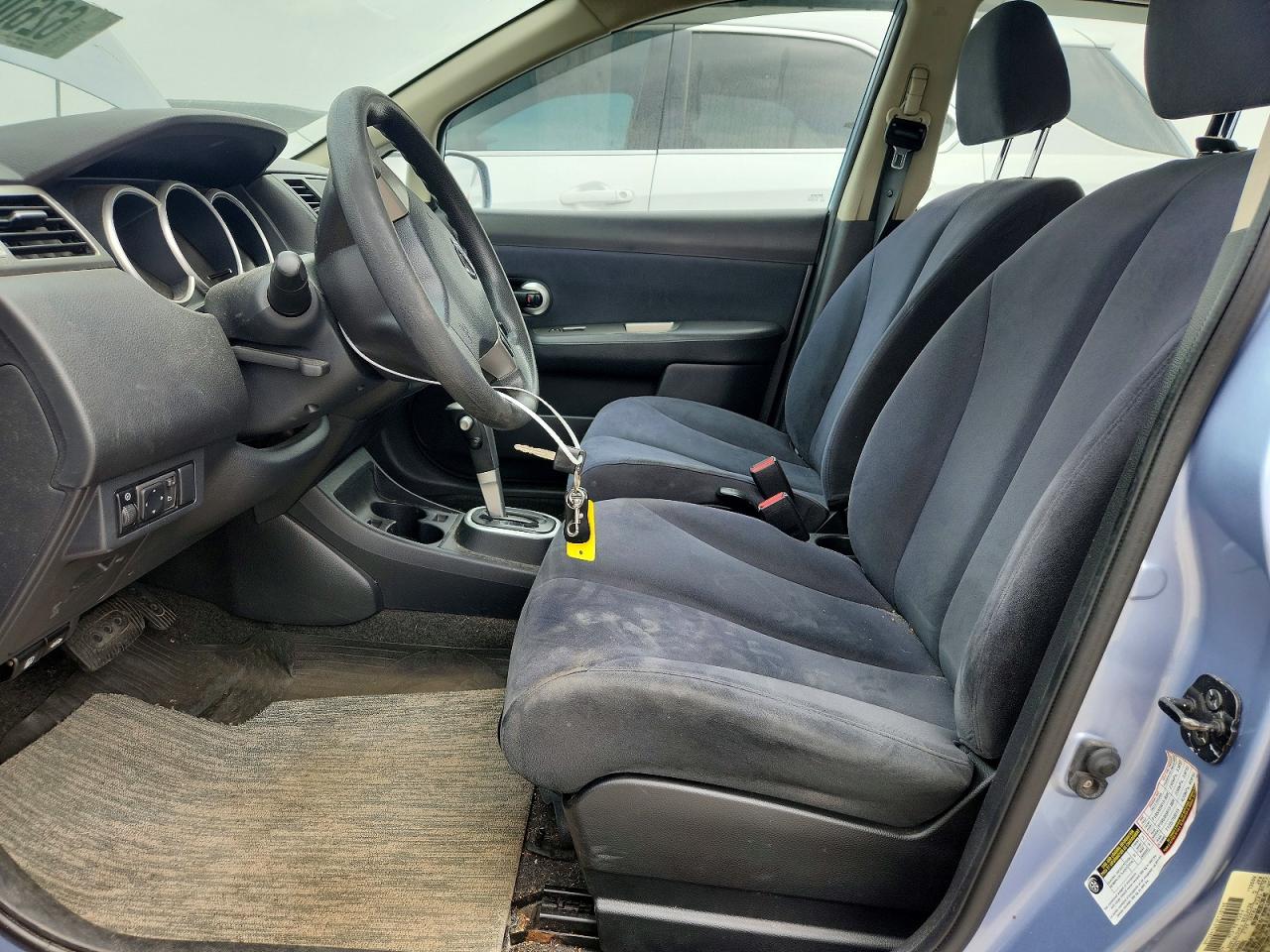 2009 Nissan Versa 1.8 S Blue vin: 3N1BC13E59L485168