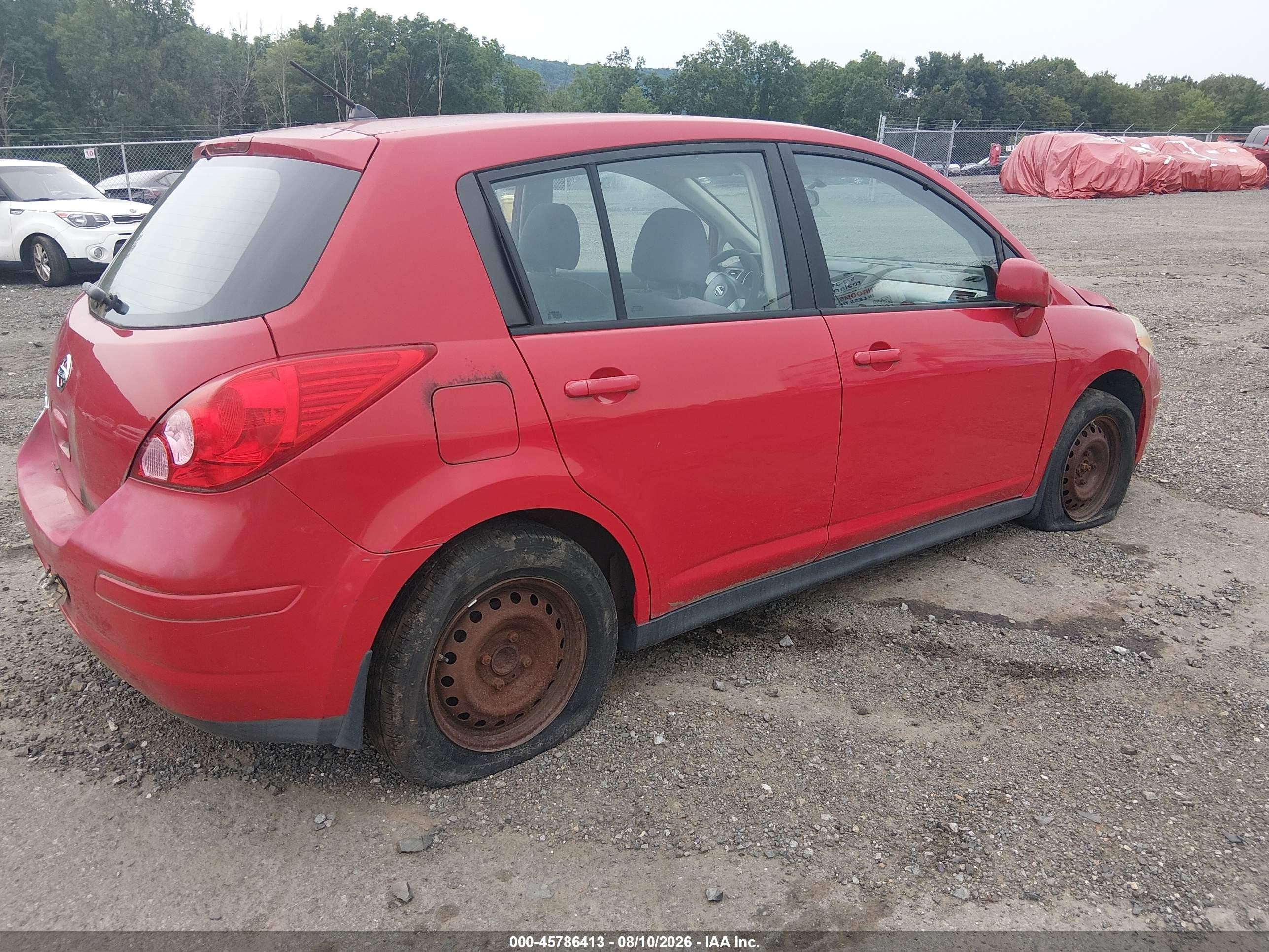 2007 Nissan Versa 1.8s Red vin: 3N1BC13E67L379695
