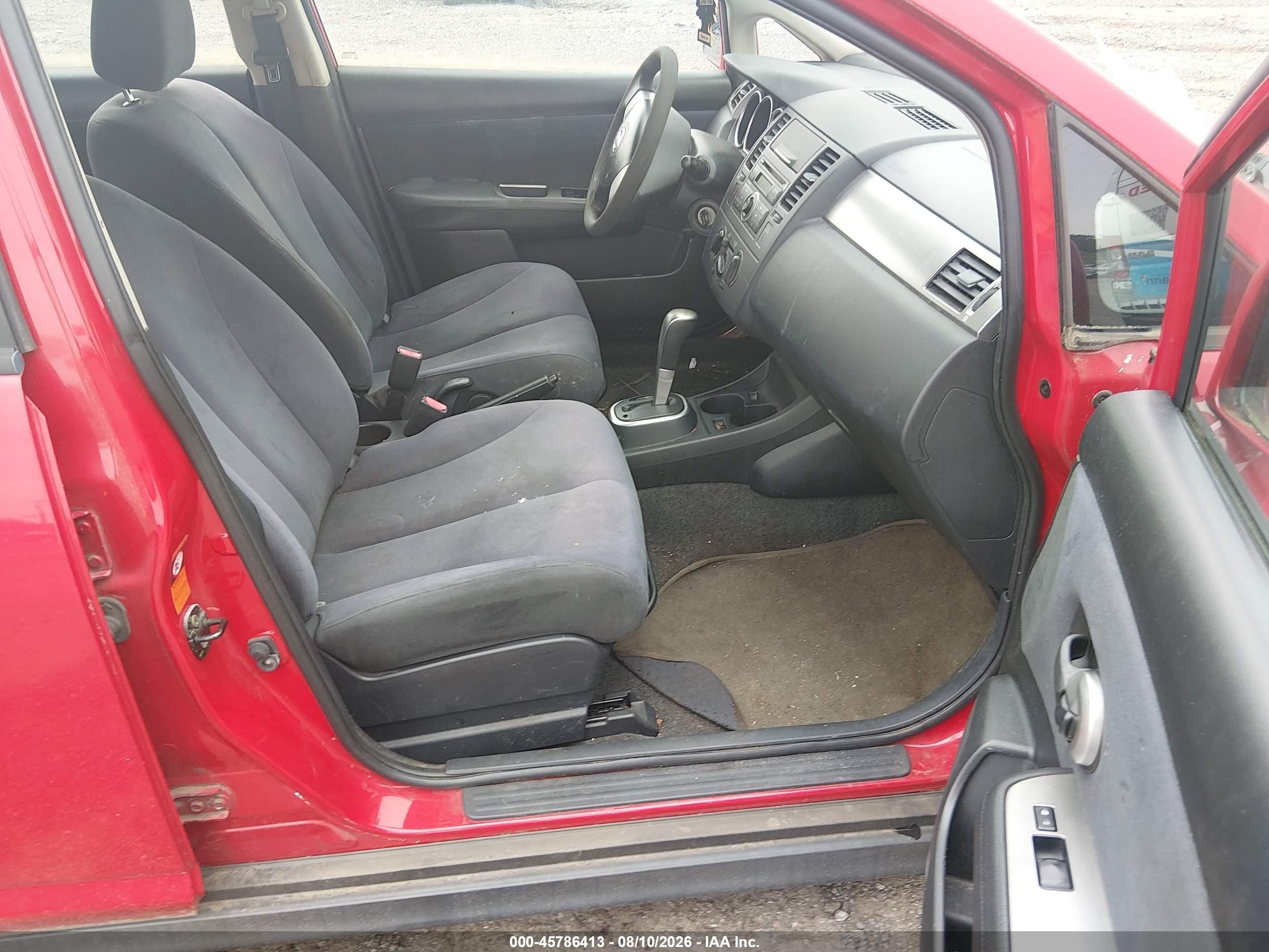 2007 Nissan Versa 1.8s Red vin: 3N1BC13E67L379695