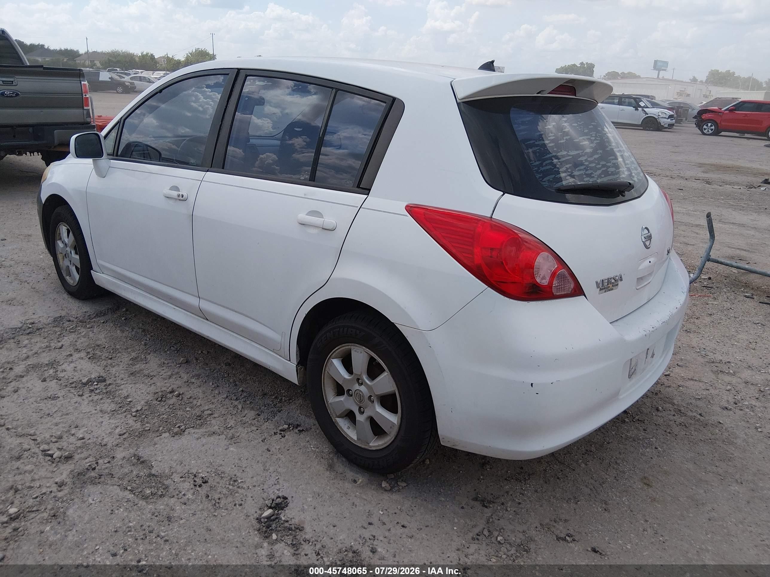 2007 Nissan Versa 1.8sl White vin: 3N1BC13E67L410752