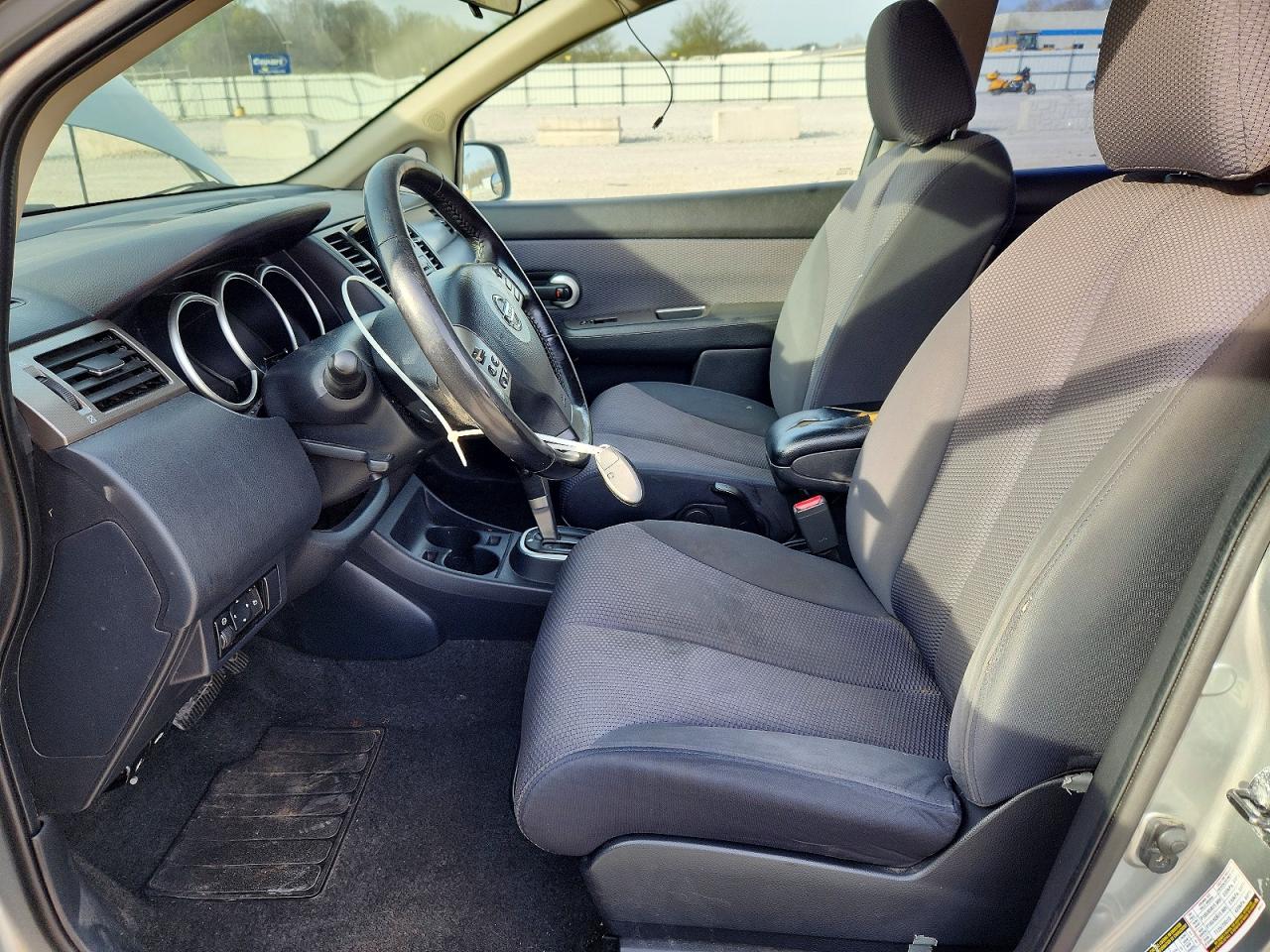 2008 Nissan Versa 1.8 S Gray vin: 3N1BC13E68L362509