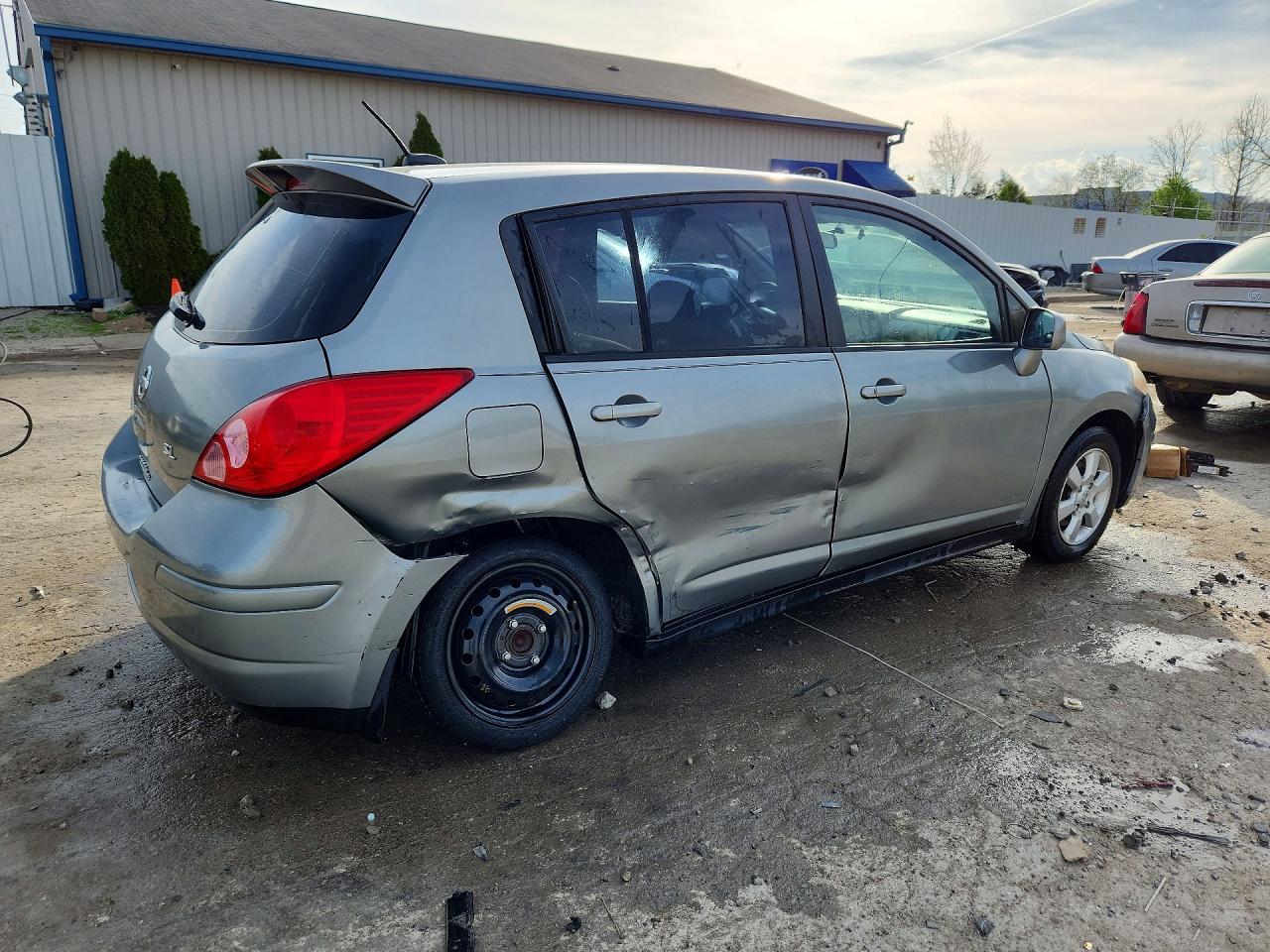 2008 Nissan Versa 1.8 S Gray vin: 3N1BC13E68L362509