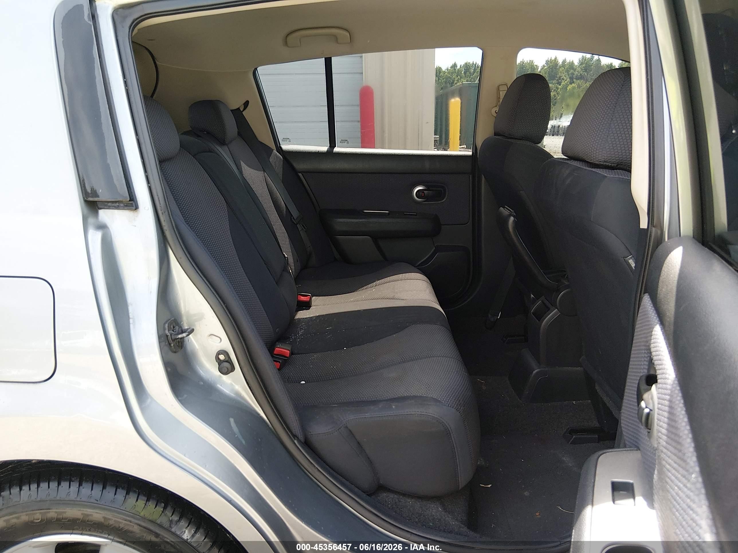 2008 Nissan Versa 1.8sl Gray vin: 3N1BC13E68L397826