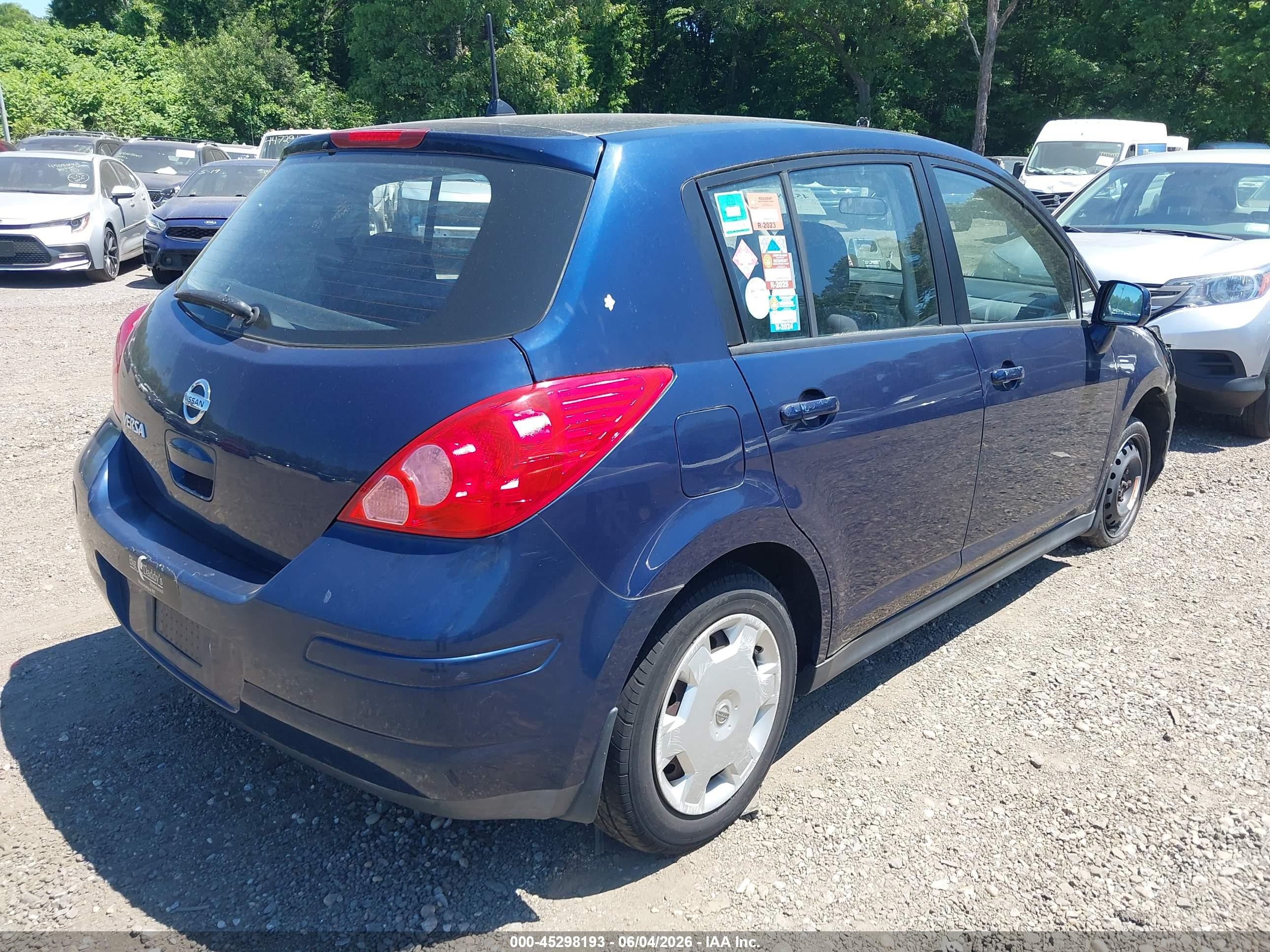 2008 Nissan Versa 1.8s Blue vin: 3N1BC13E68L412342