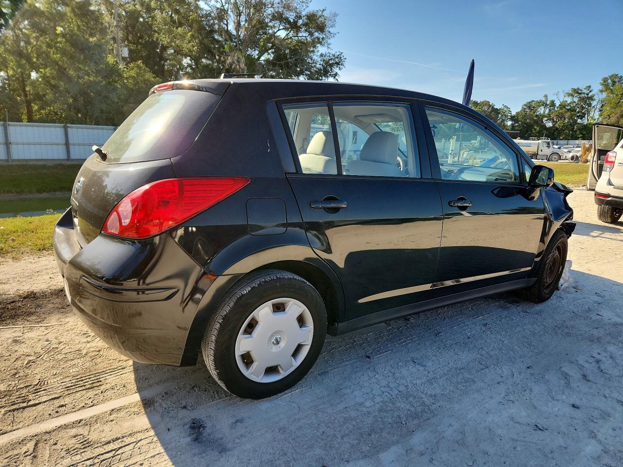 2008 Nissan Versa S Black vin: 3N1BC13E68L424104