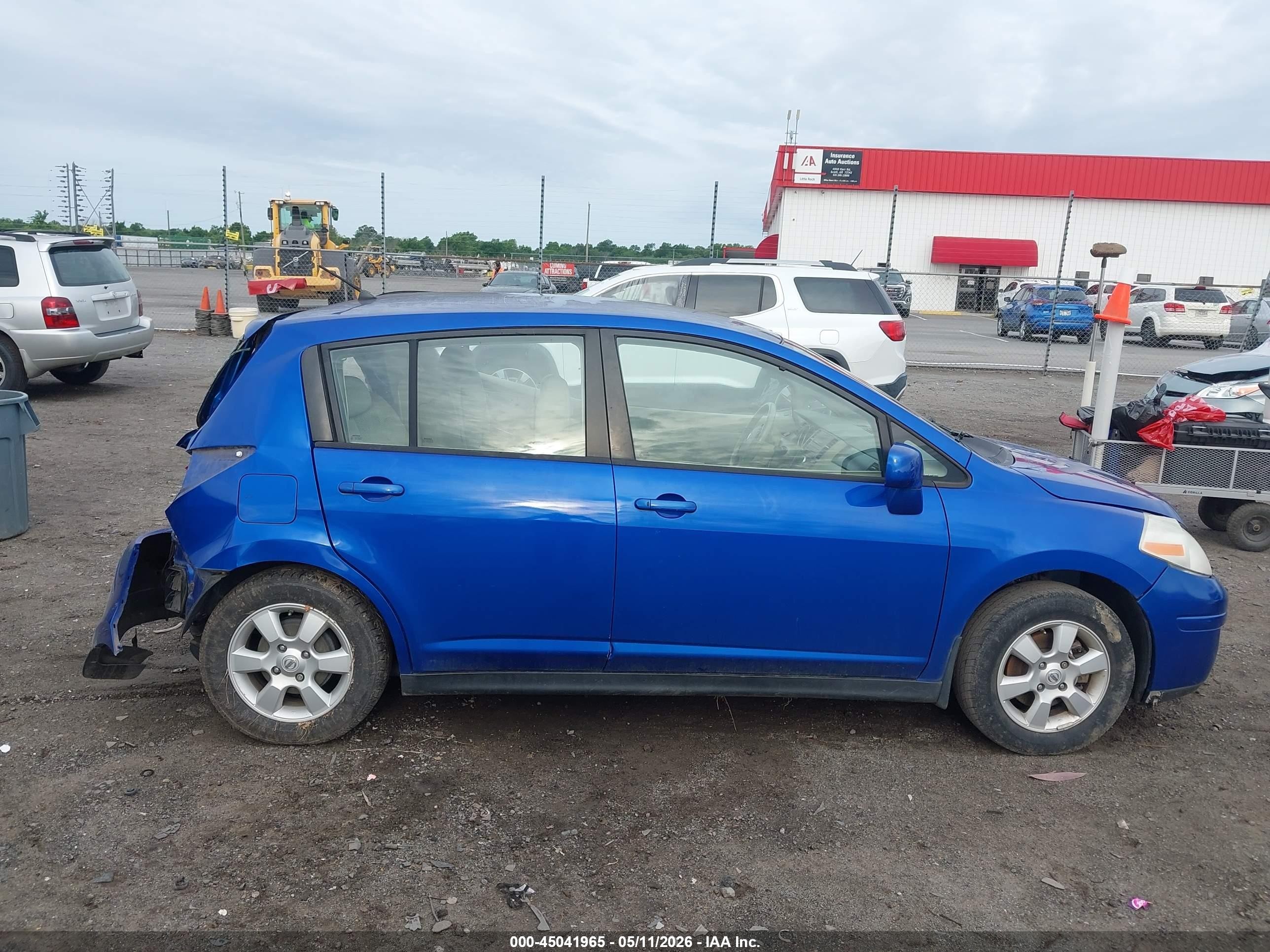 2009 Nissan Versa 1.8sl Blue vin: 3N1BC13E69L408339