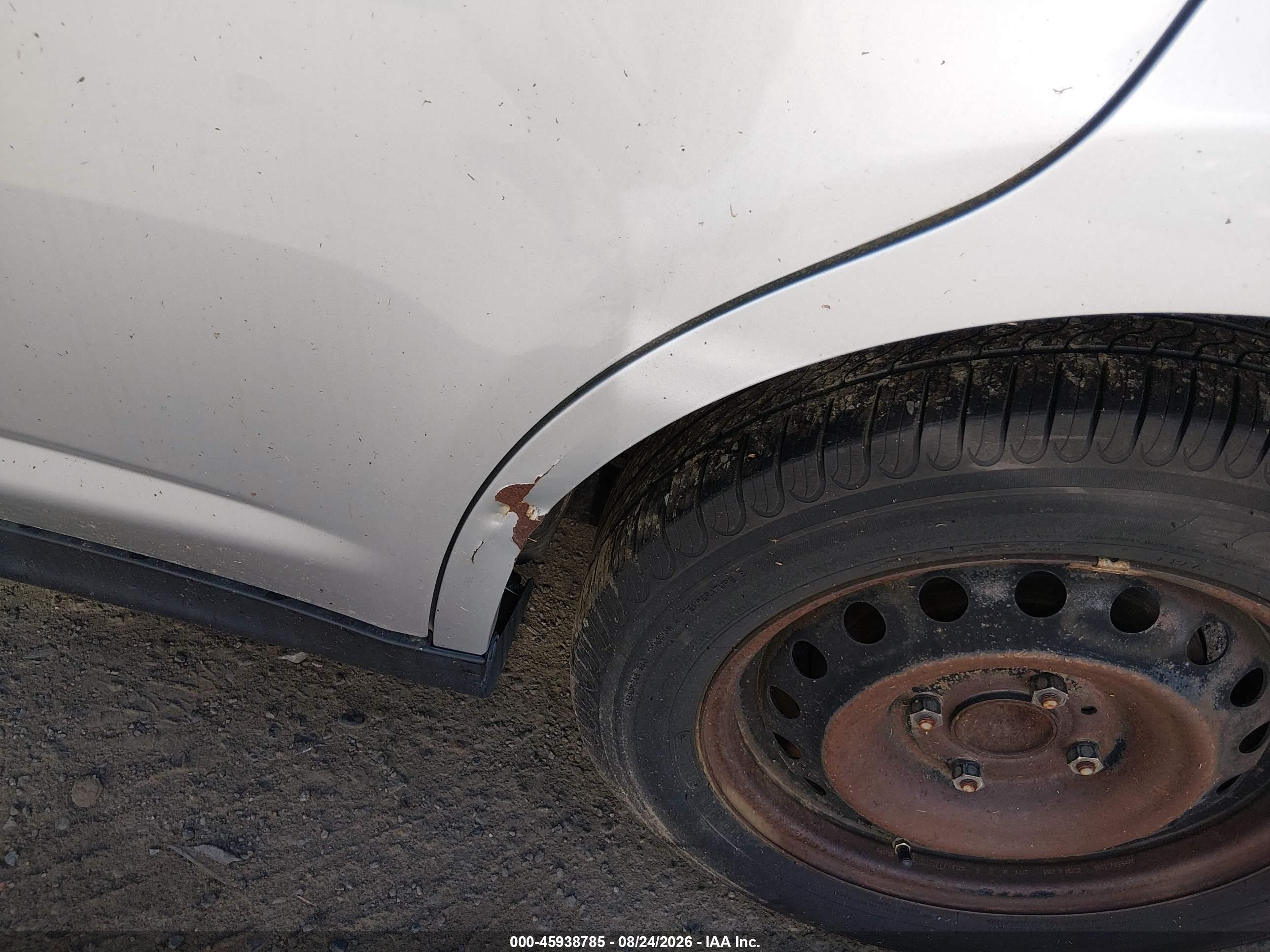2009 Nissan Versa 1.8s Silver vin: 3N1BC13E69L426145