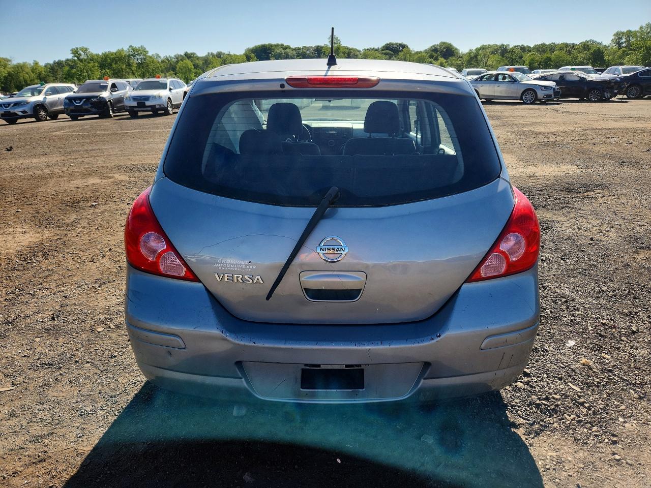2009 Nissan Versa 1.8 S Silver vin: 3N1BC13E69L443706