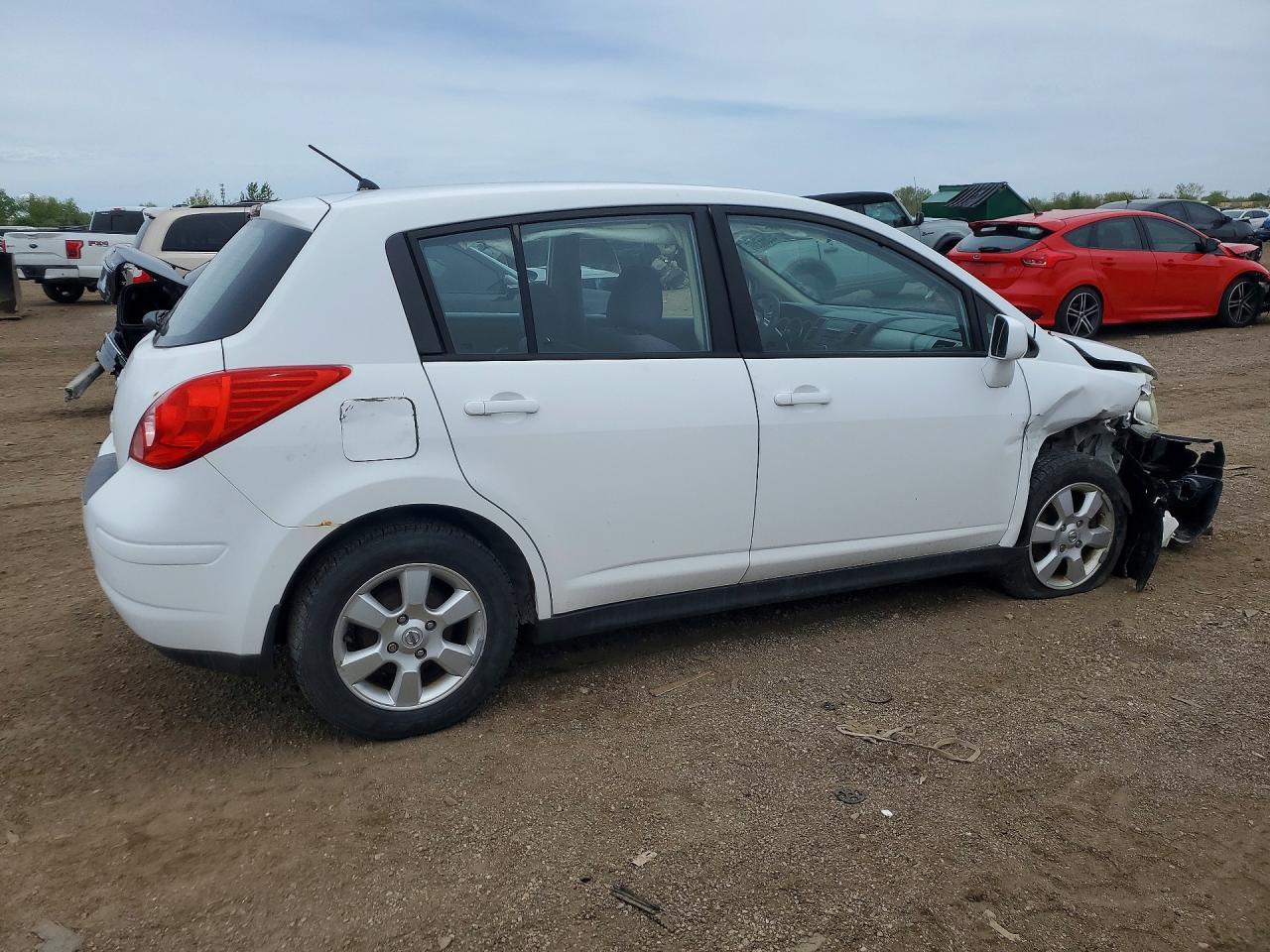 2009 Nissan Versa 1.8 S White vin: 3N1BC13E69L472767