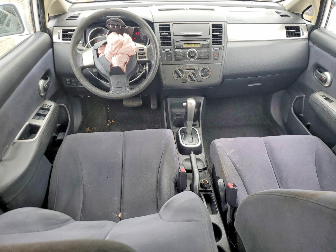2009 Nissan Versa 1.8 S White vin: 3N1BC13E69L472767
